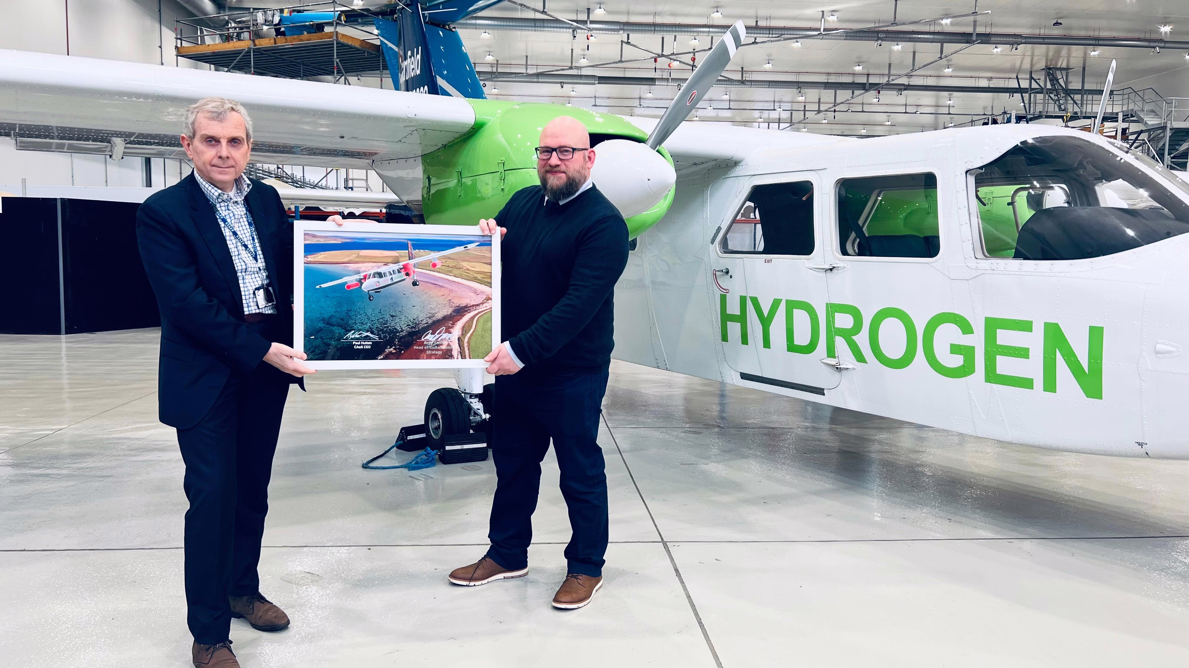 Loganair Unveils Fuel for Its First Zero-Emission Aircraft