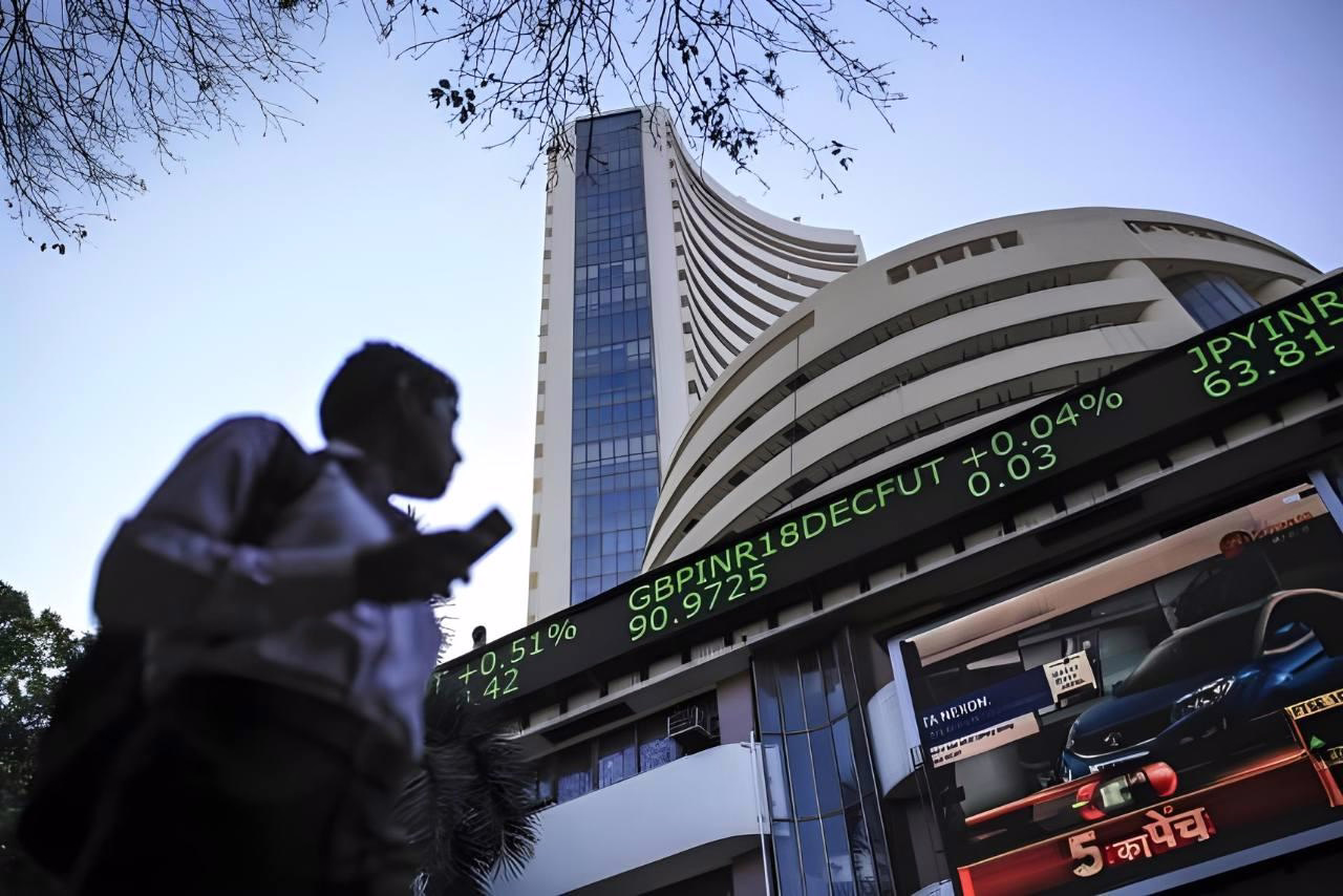 Two Microcap Stocks Gain Attention After Securing Orders Worth ₹30 Crore