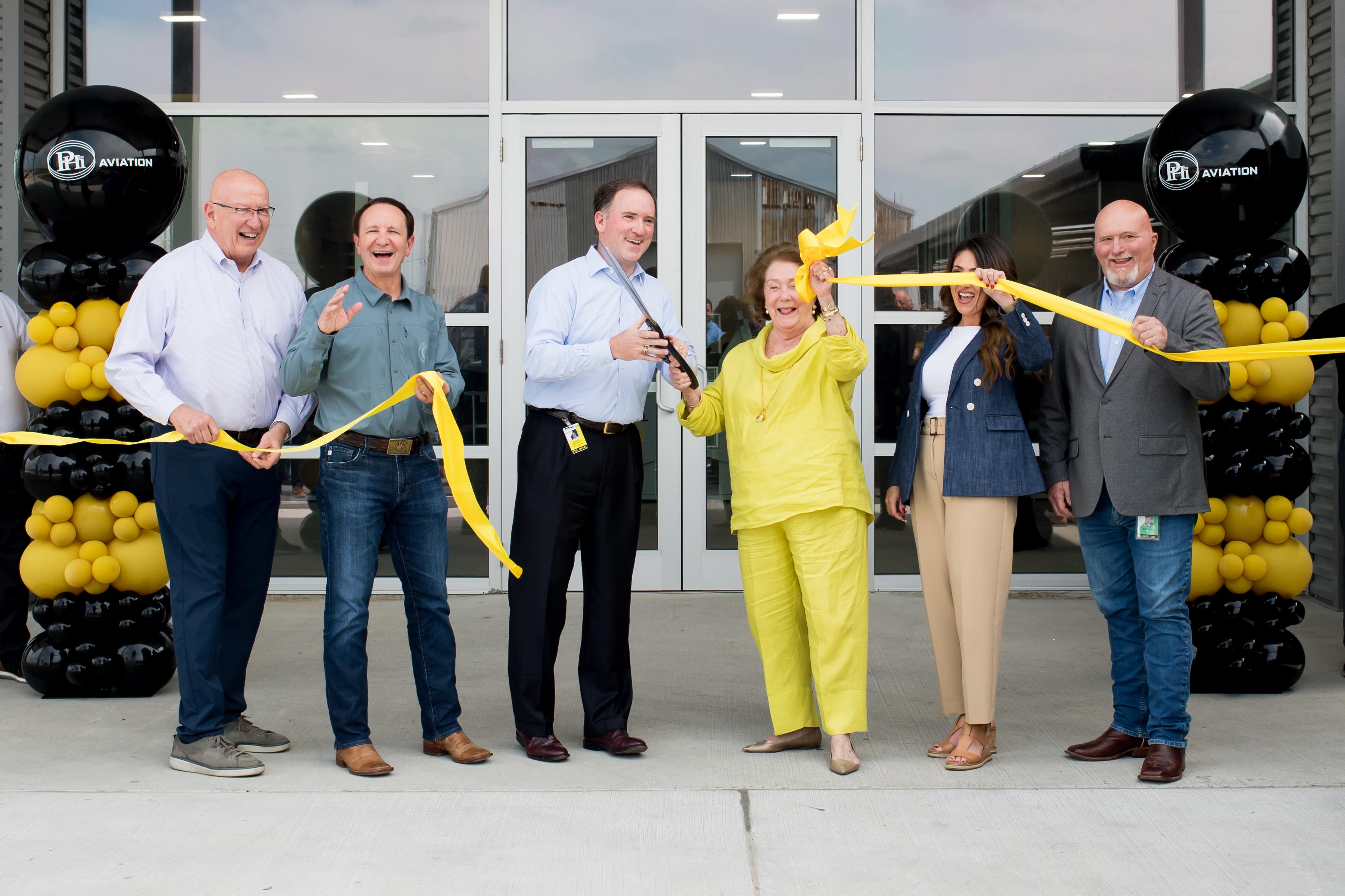 PHI Aviation Opens New Airbase in Houma