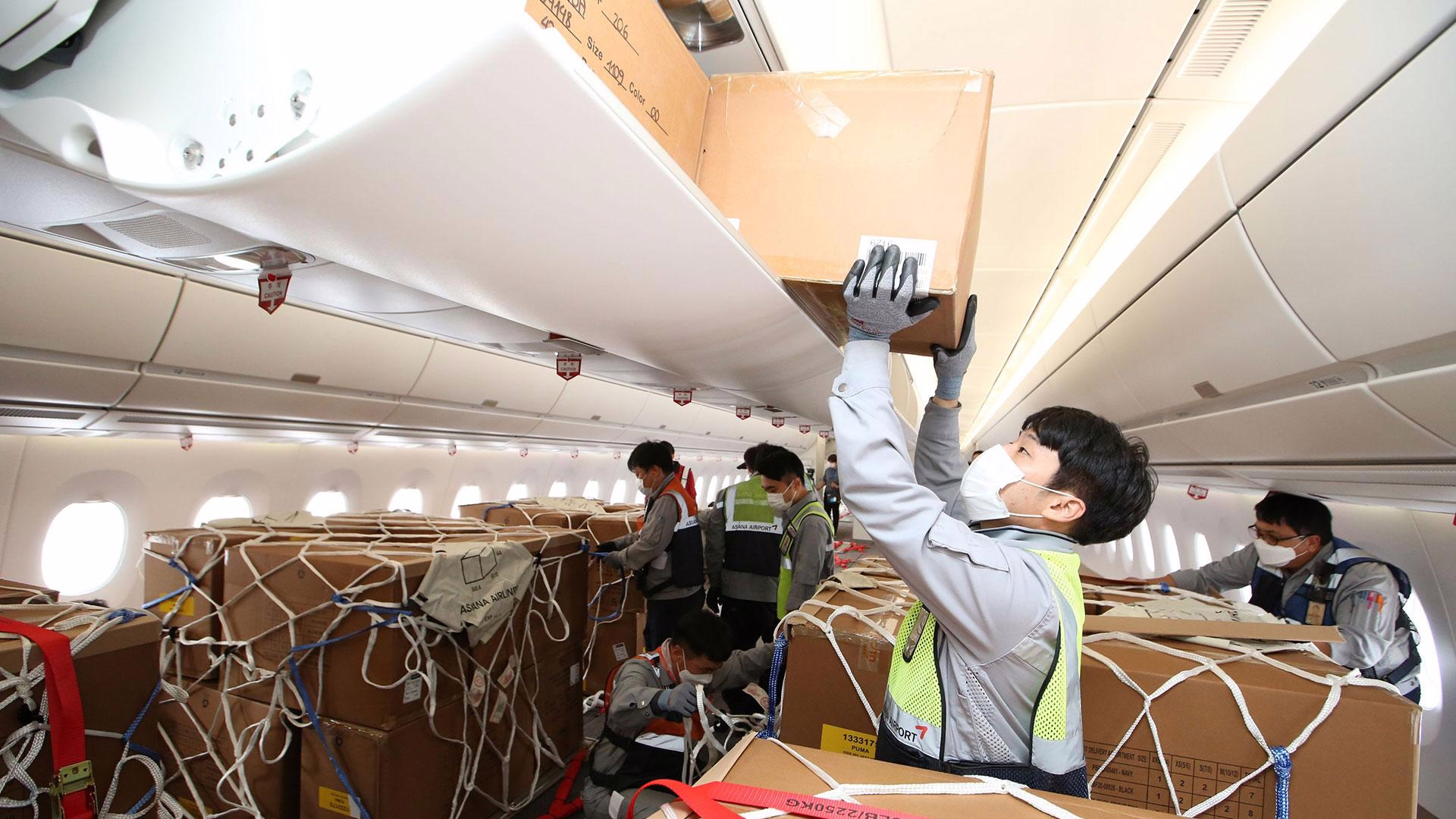 The Rise of Passenger-to-Freighter Conversions Transforming Air Cargo in 2026