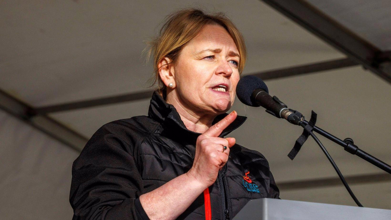 Unite secures above-inflation pay deal for Lufthansa Technik Hayes staff