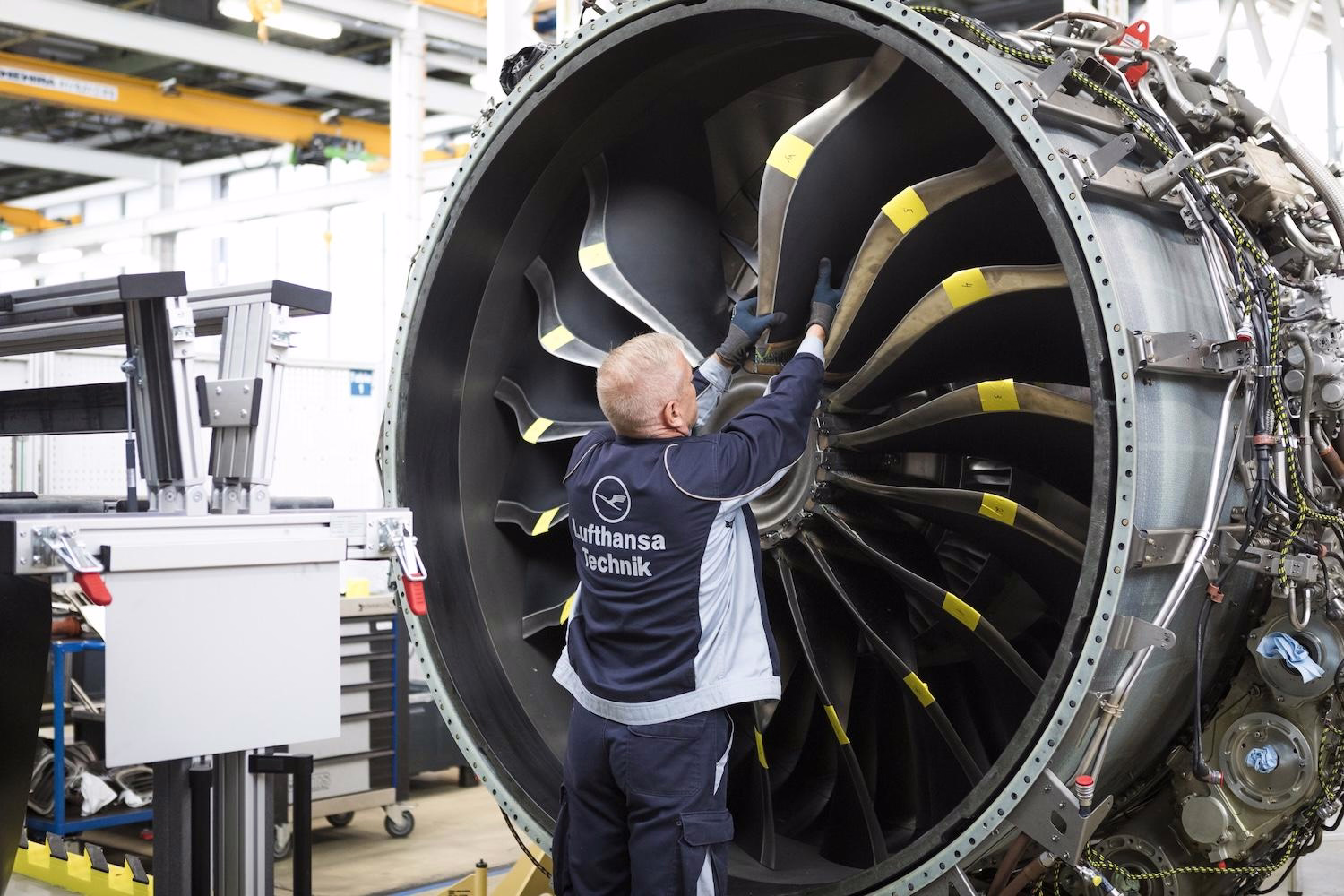 Lufthansa Technik Secures Extended Maintenance Contract with Marabu Airlines
