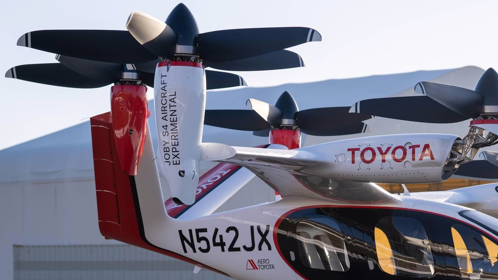 Florida Redirects $200 Million From EV Charging Stations to Flying Car Development