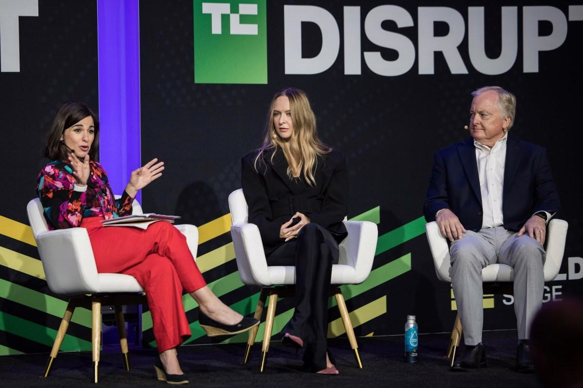 How AI Is Transforming Aviation