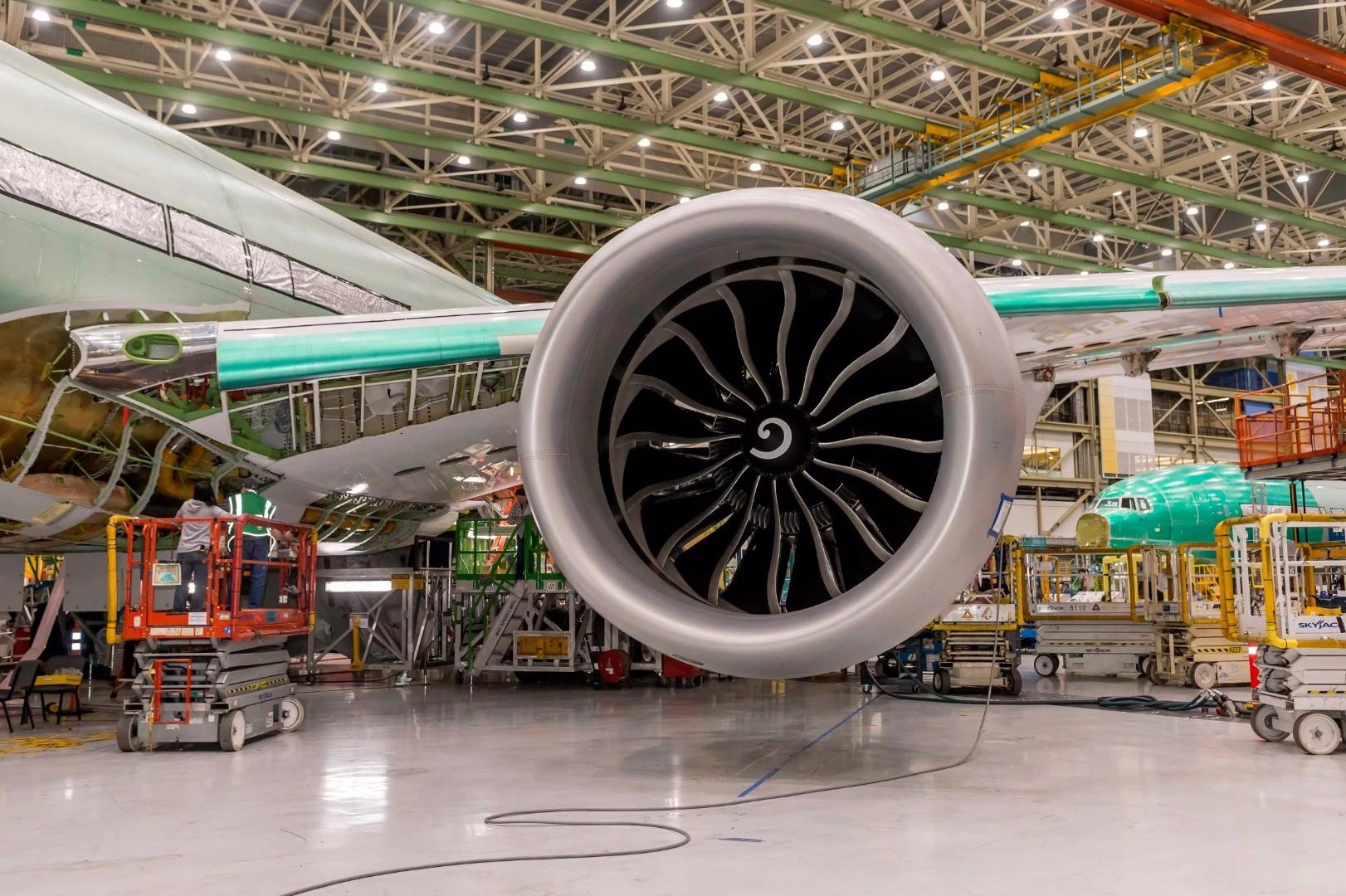 Why The Boeing 777X's Engines Have Such A Large Diameter
