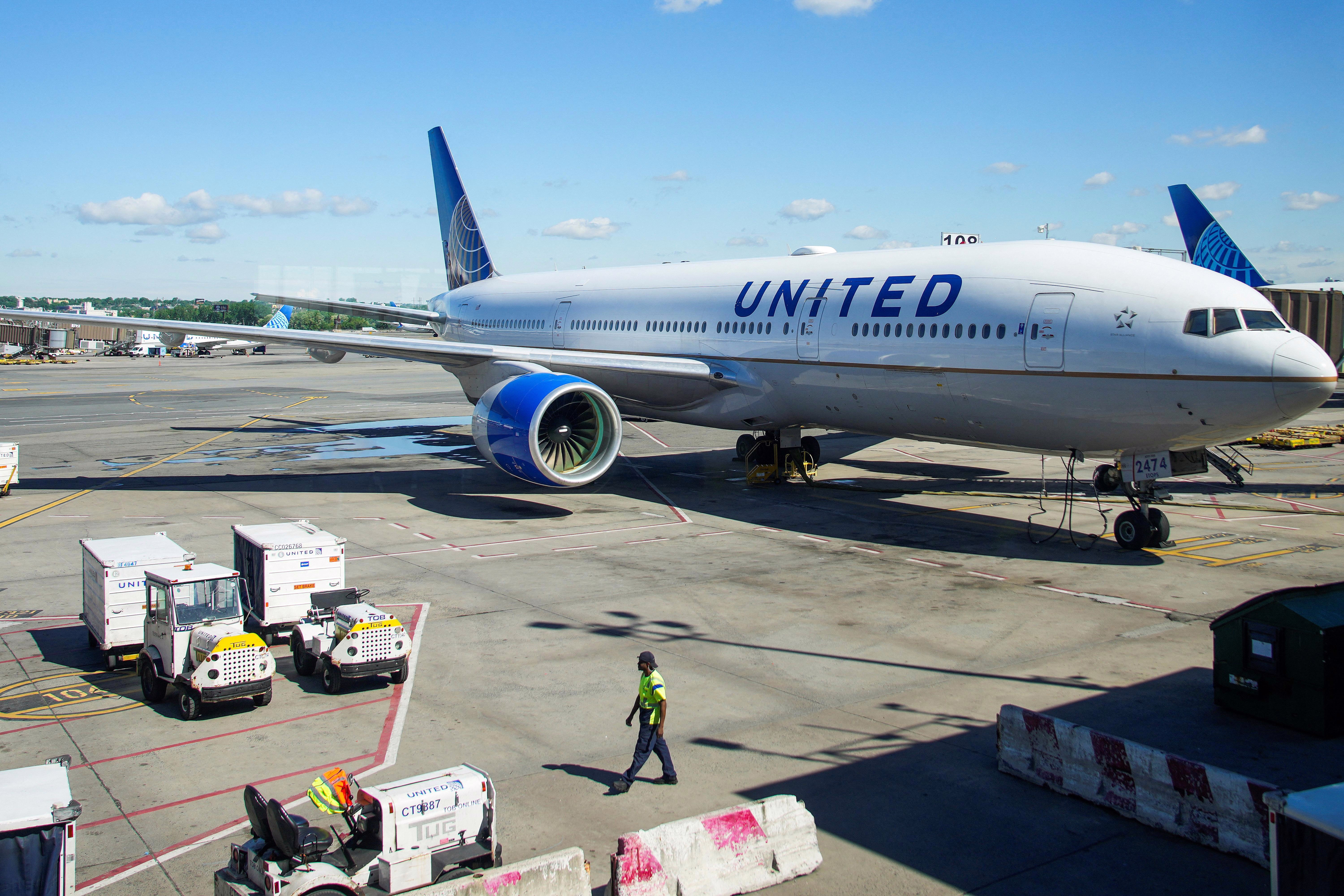United Airlines to Reduce Widebody Domestic Flights by 26% in 2026