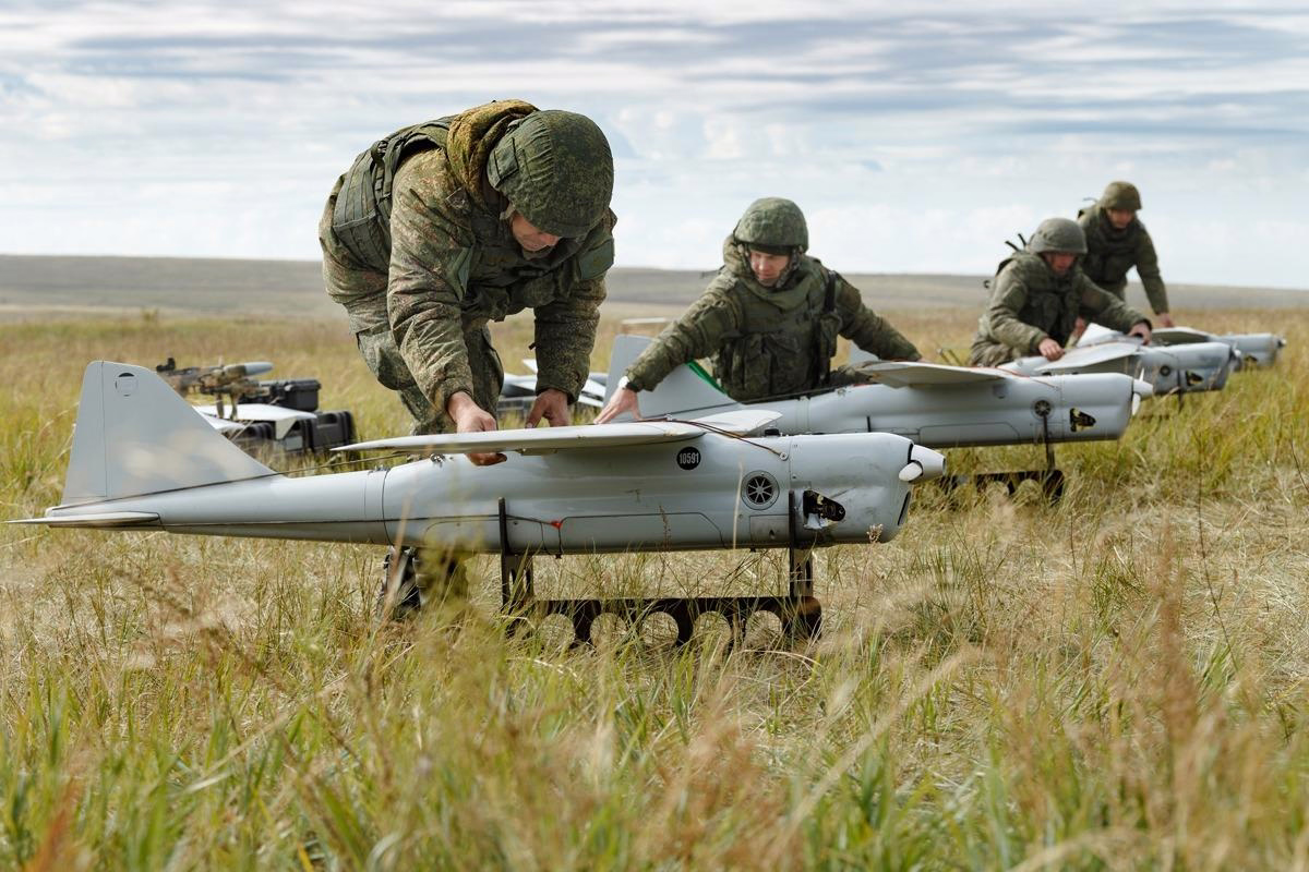 The Emerging Role of Drones and AI in Combat Aviation