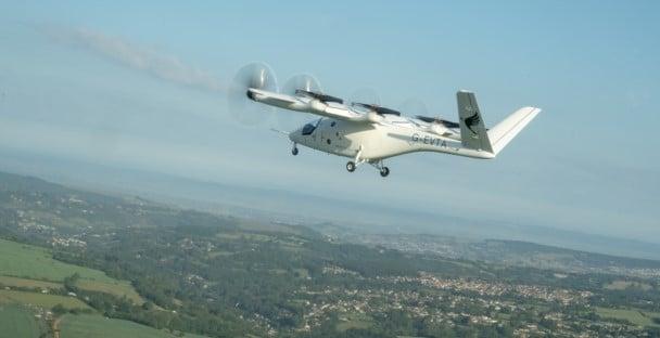 VX4 eVTOL takes historic piloted wingborne flight