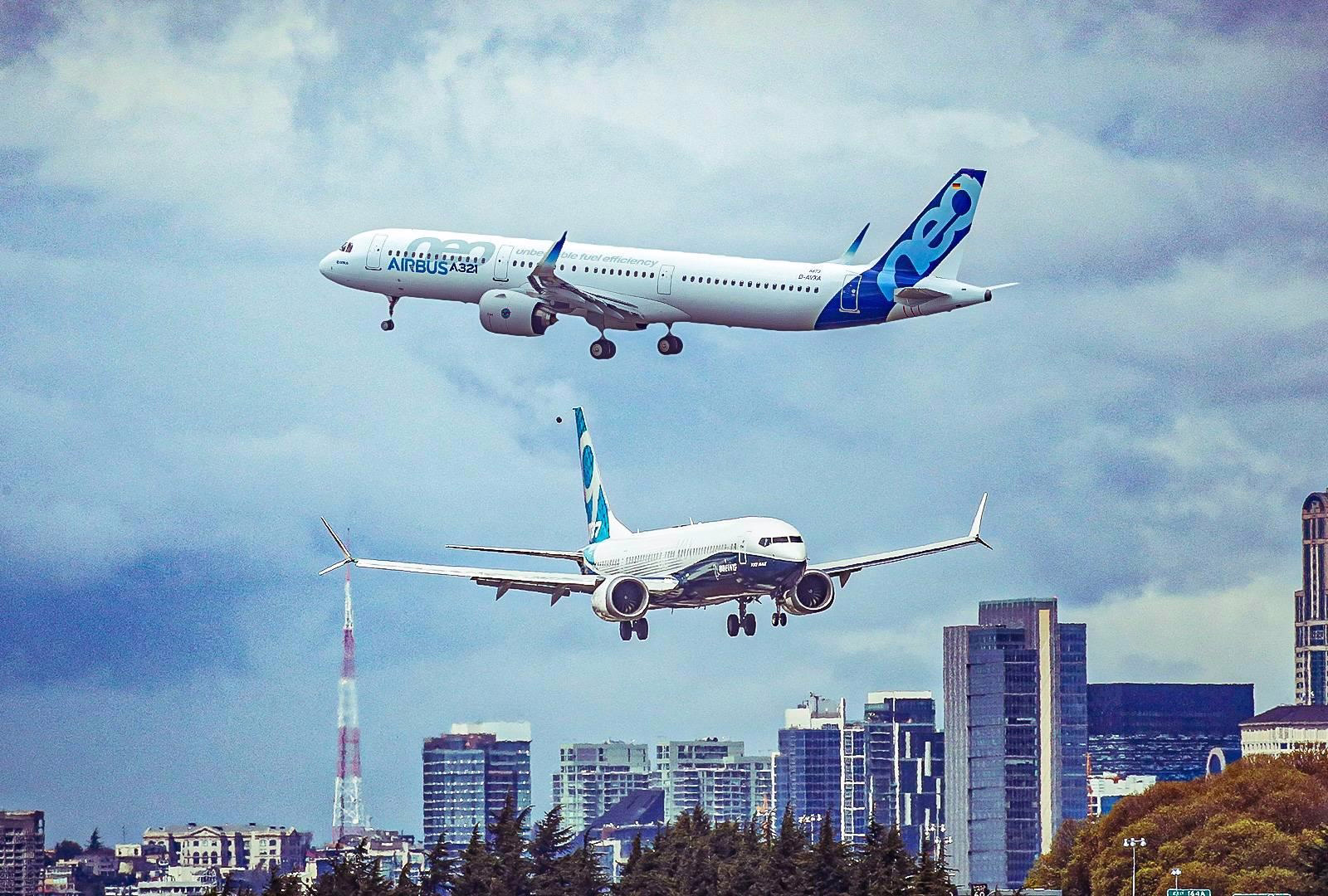 International Airlines Group Expands Orders for Airbus A320neo and Boeing 737 MAX