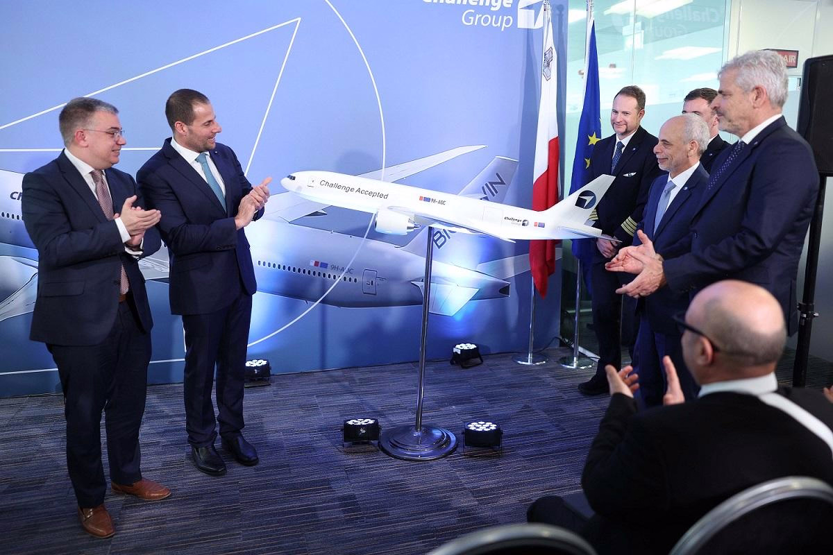 Challenge Group Prepares for Second 777-300ERSF Delivery Amid Network Expansion
