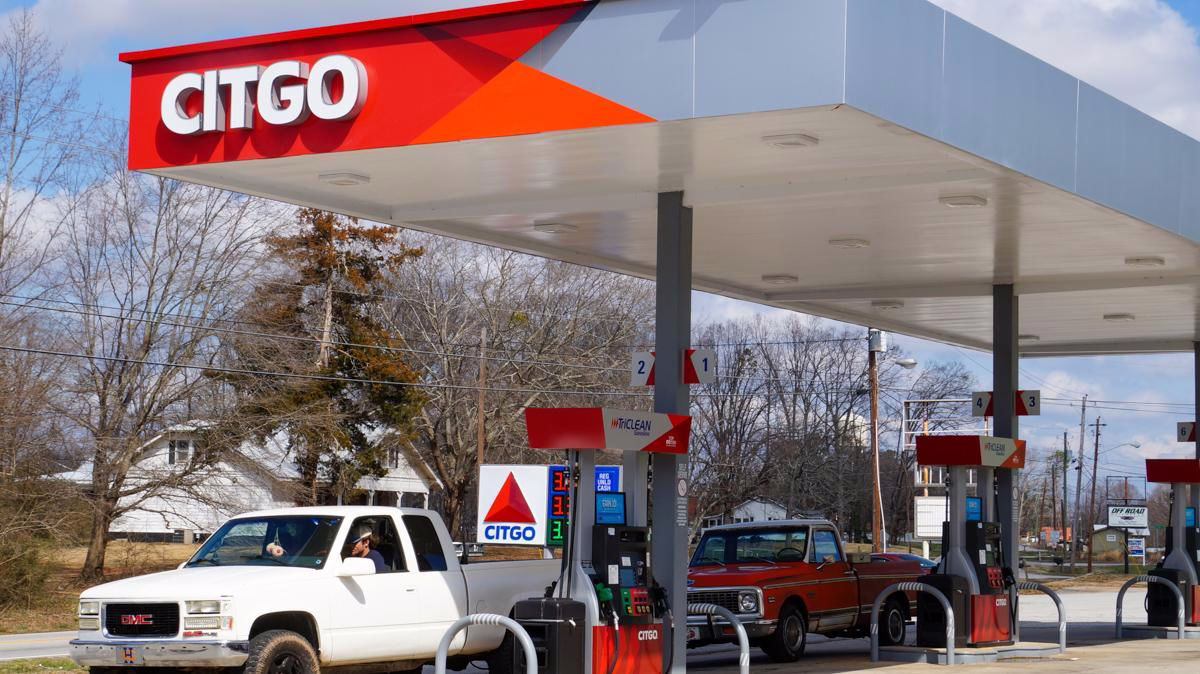 Which Oil Will Georgia Use with Unleaded Fuels?