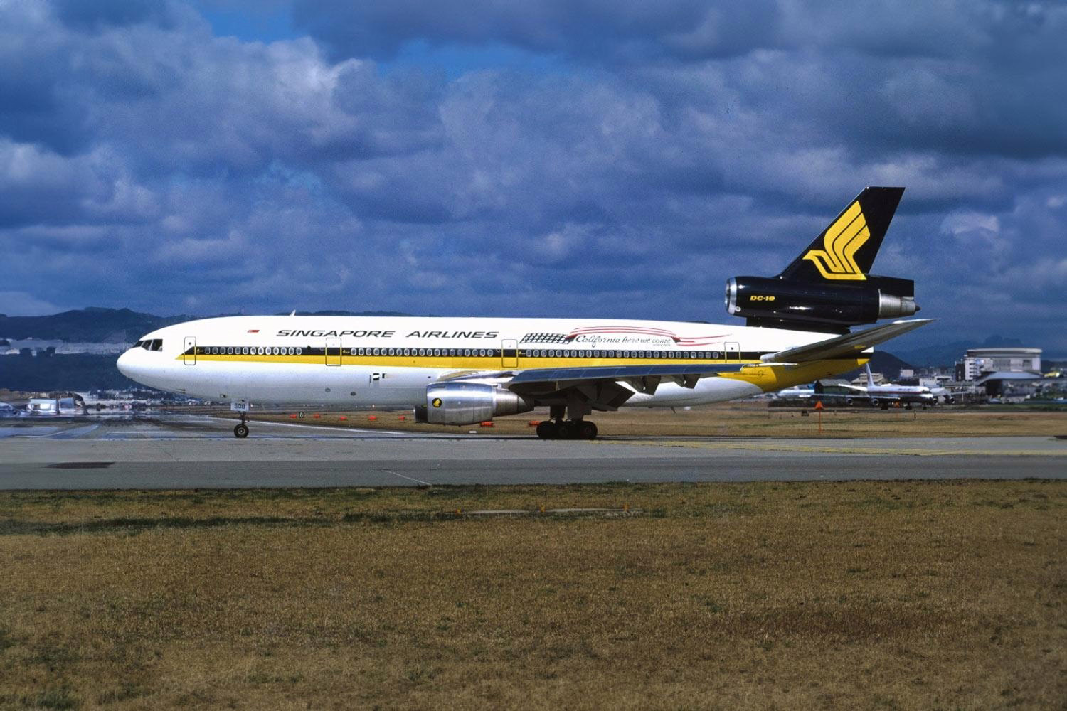 Singapore Airlines Vs. Cathay Pacific: Which Carrier Wins On Transpacific Routes?