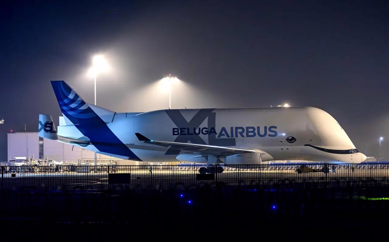 Airbus Shares Face Volatility Amid Market Uncertainty