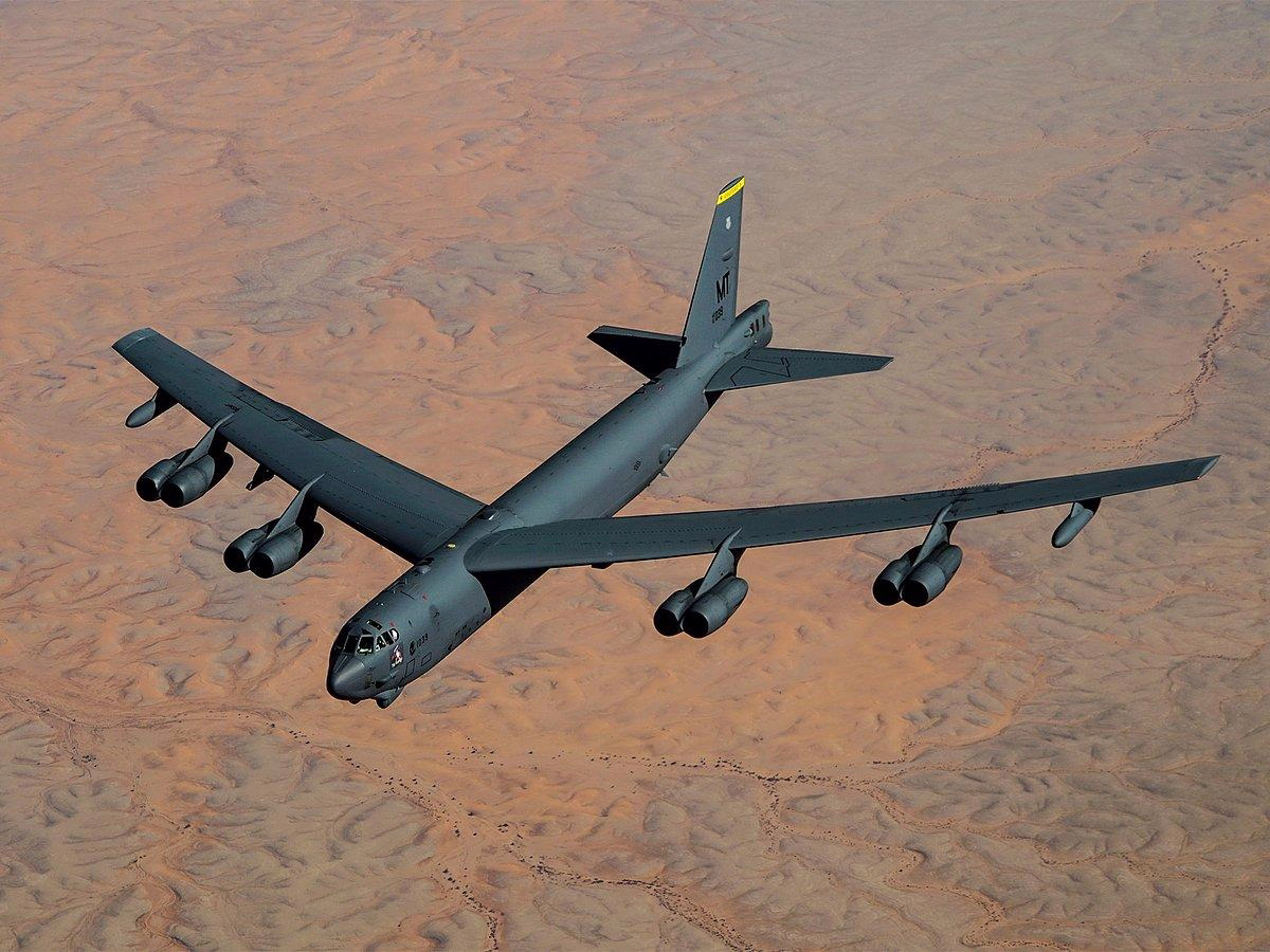 Investigators Probe Engine and Control Issues After Fatal B-52 Crash