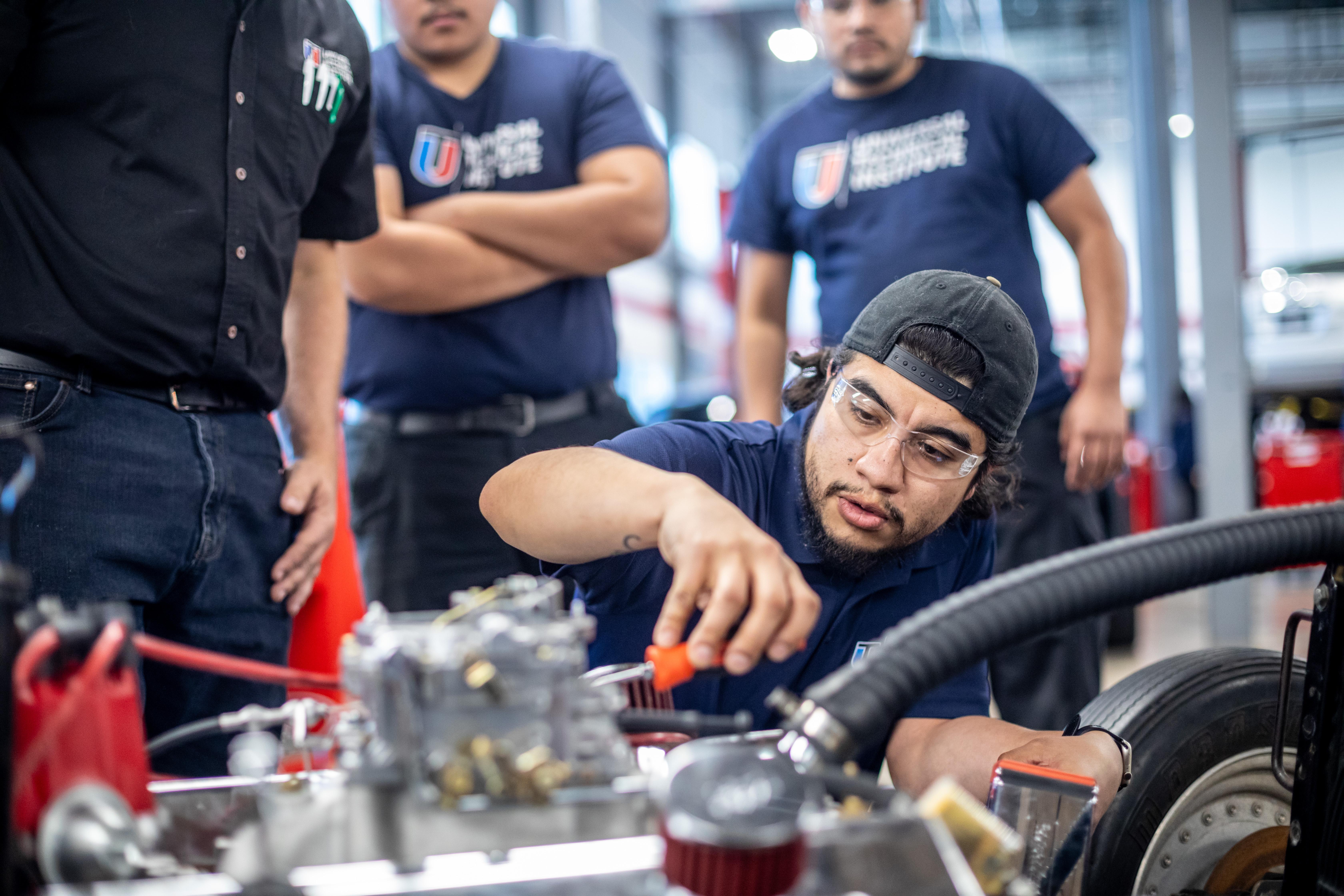 UTI-Houston Students Win 2025 Aerospace Maintenance Competition
