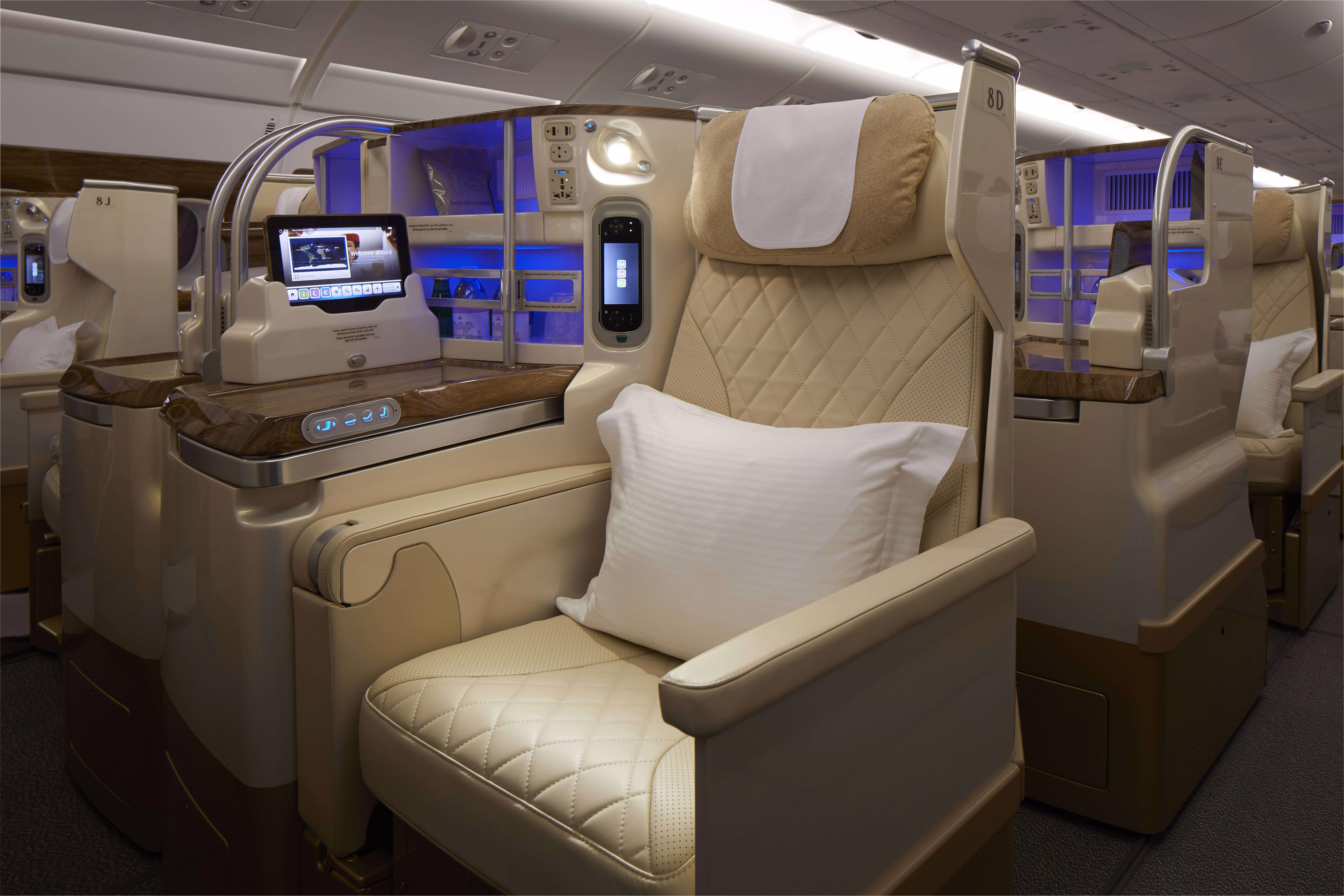 Emirates Upgrades 100 Aircraft with New Cabins and Premium Economy