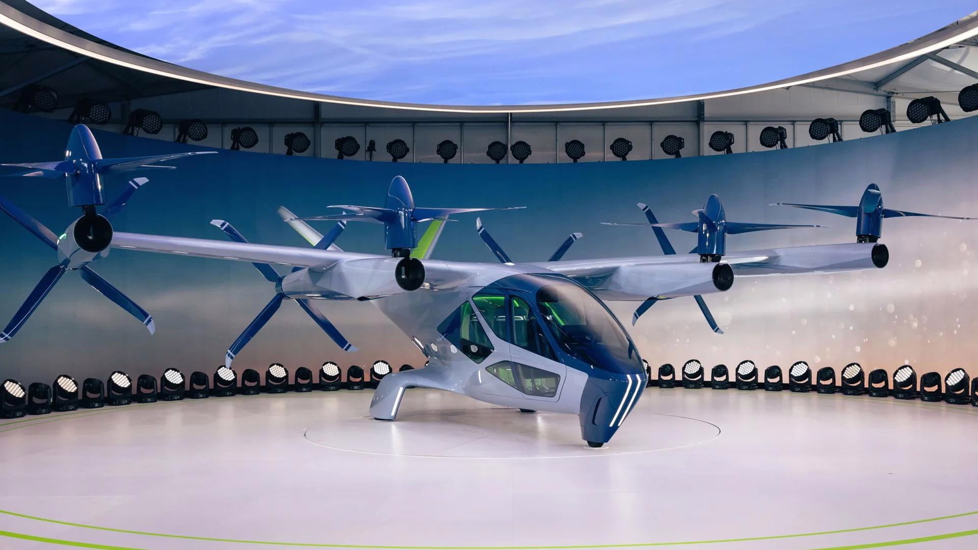 Up to 60,000 Pilots May Be Needed for Air Taxis by 2028