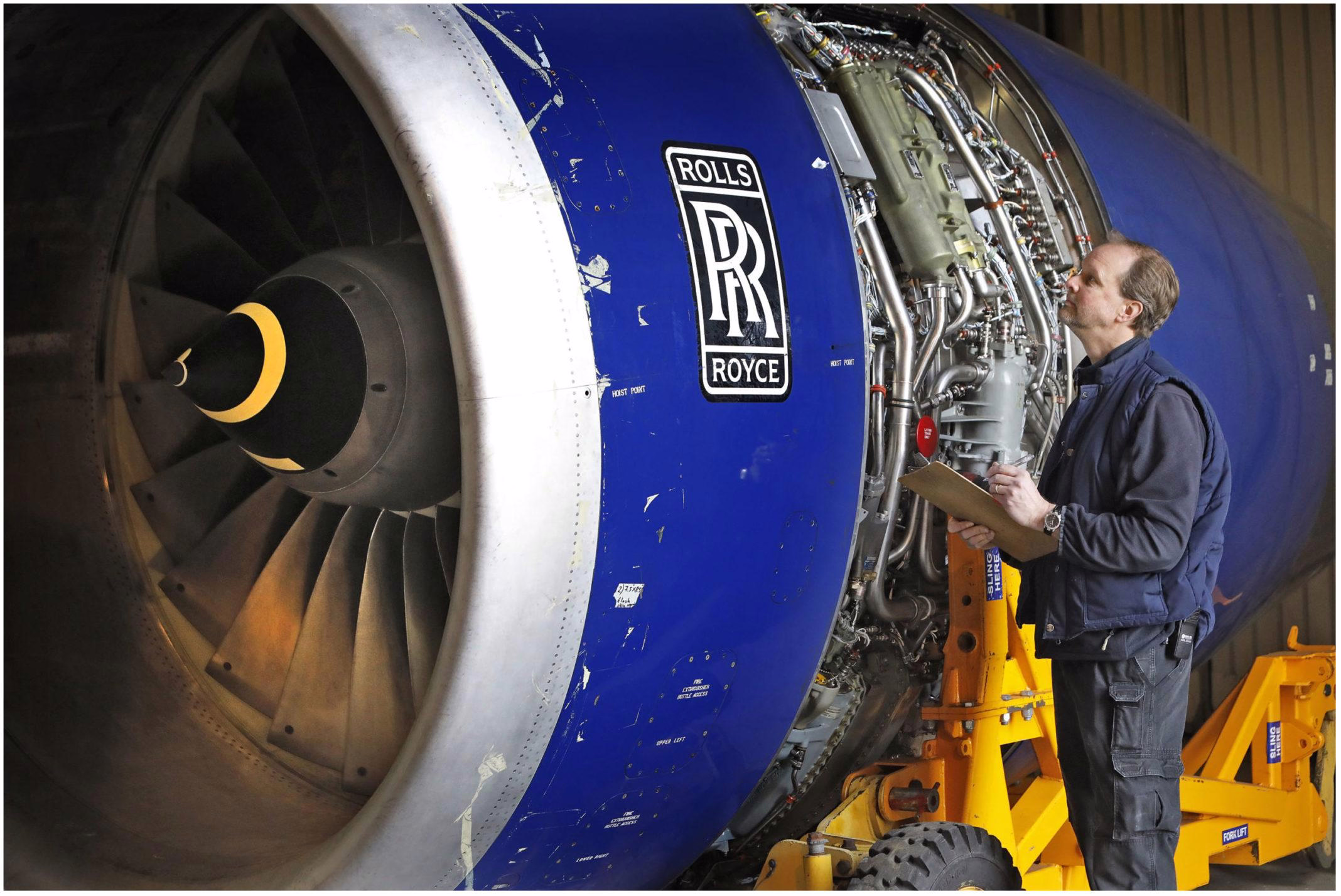 Budapest Transport Museum Acquires Rolls-Royce Aircraft Engine