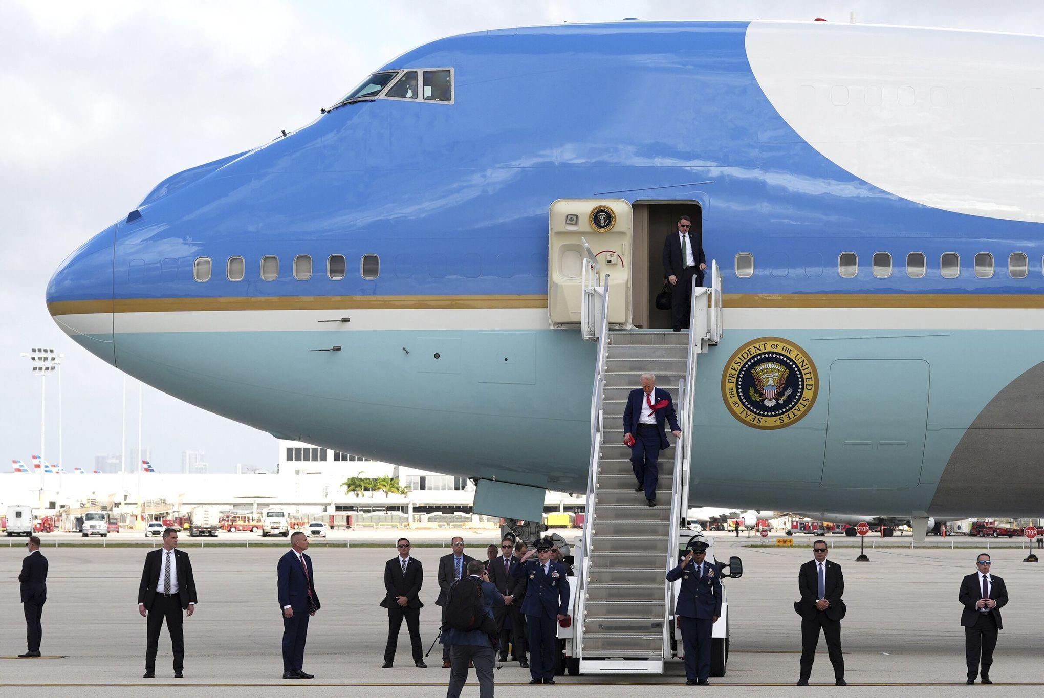 Boeing Plans 2027 Delivery of Next-Generation Air Force One Jets