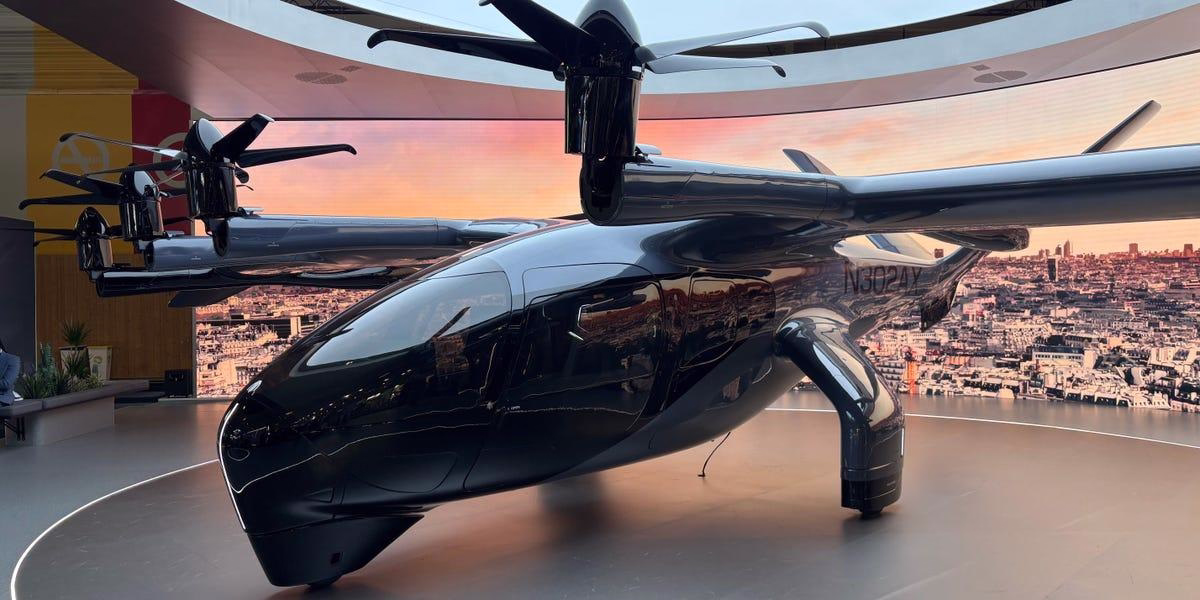 Archer CEO Says AI Could Assist Flying Taxi Pilots in Emergencies