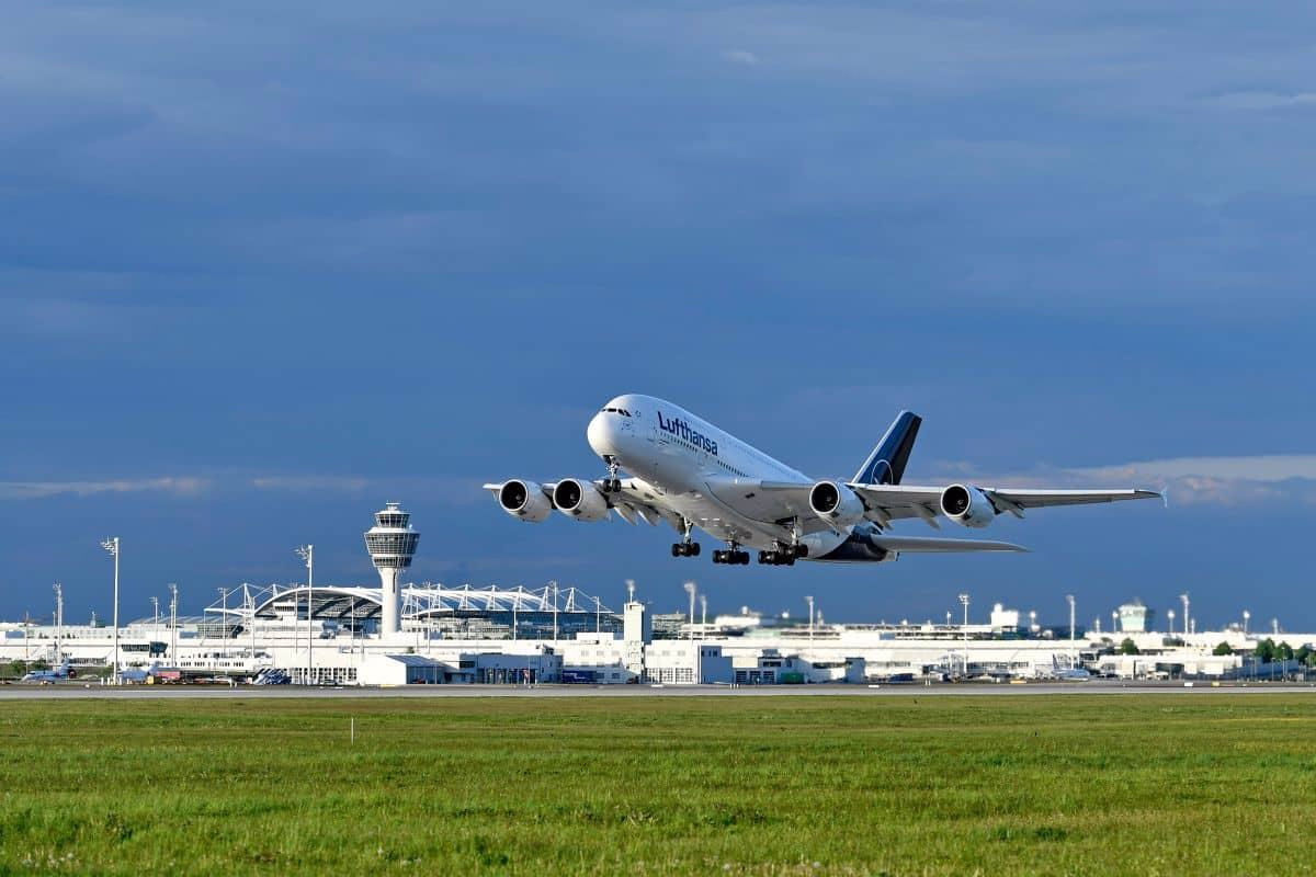 Lufthansa’s Fleet Strategy Under Scrutiny After Airbus and Boeing Orders