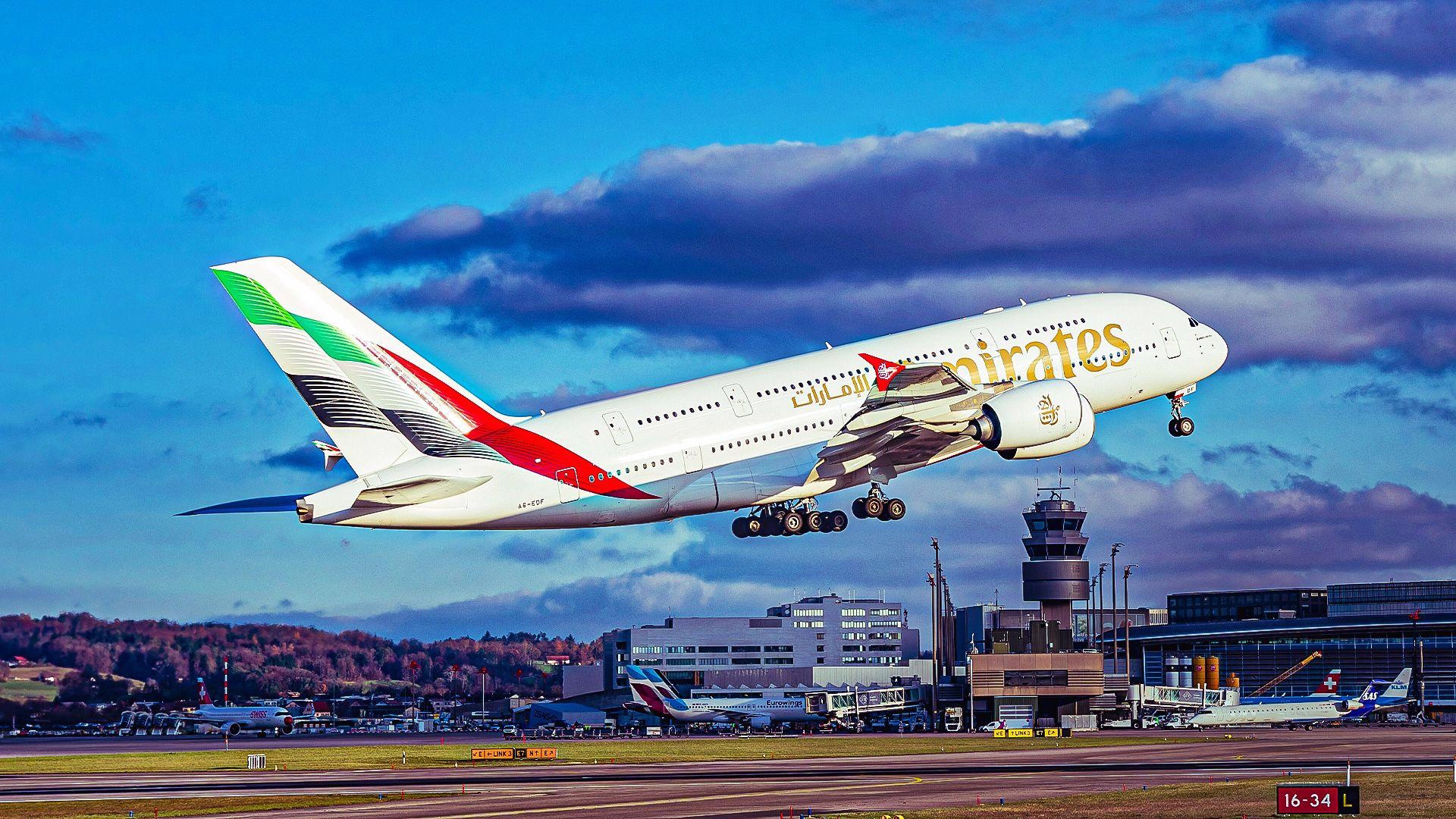 Here’s How Far The Airbus A380 Can Fly Without Refueling