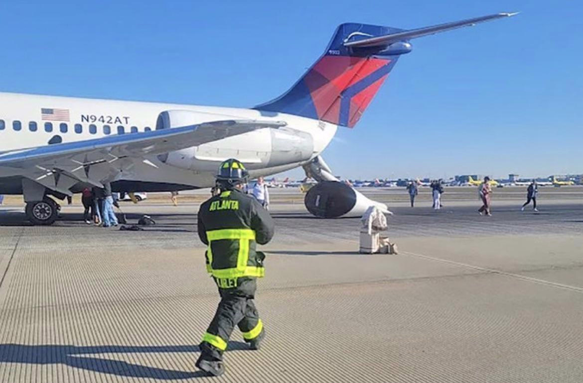 Delta Flight Turns Back Midair After Engine Smoke Reported