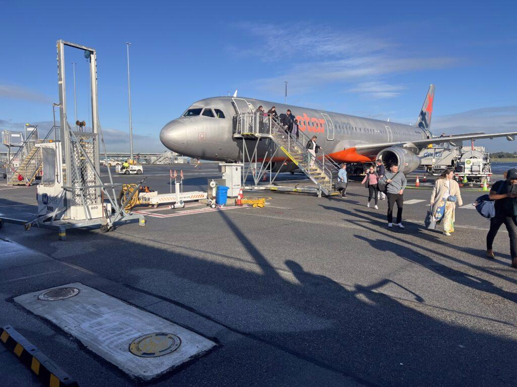 Jetstar A321 Returns to Nadi Due to Engine Issue, Flight Cancelled
