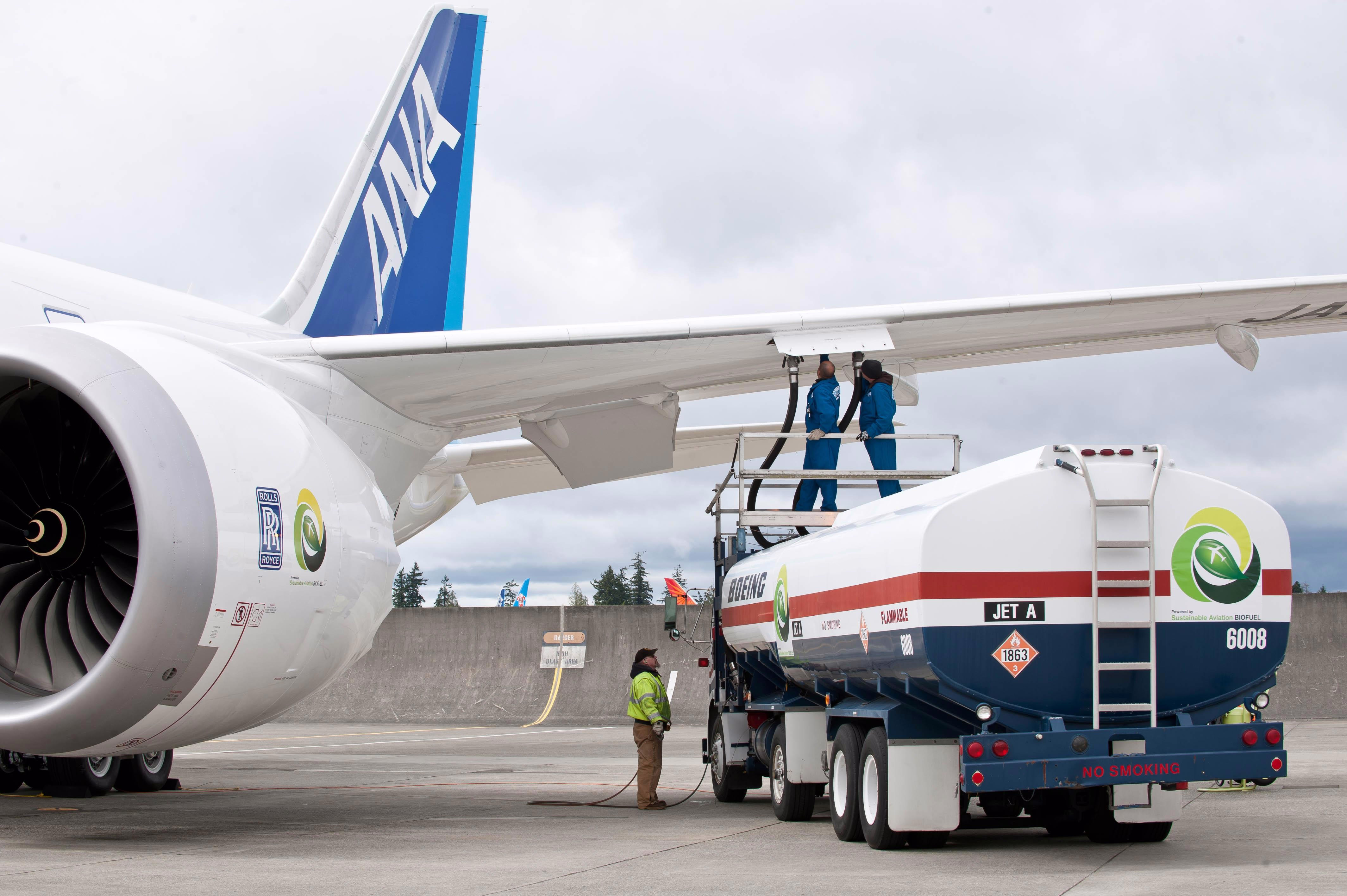 Can the Boeing 787 Dreamliner Operate Effectively at Hot and High Airports?
