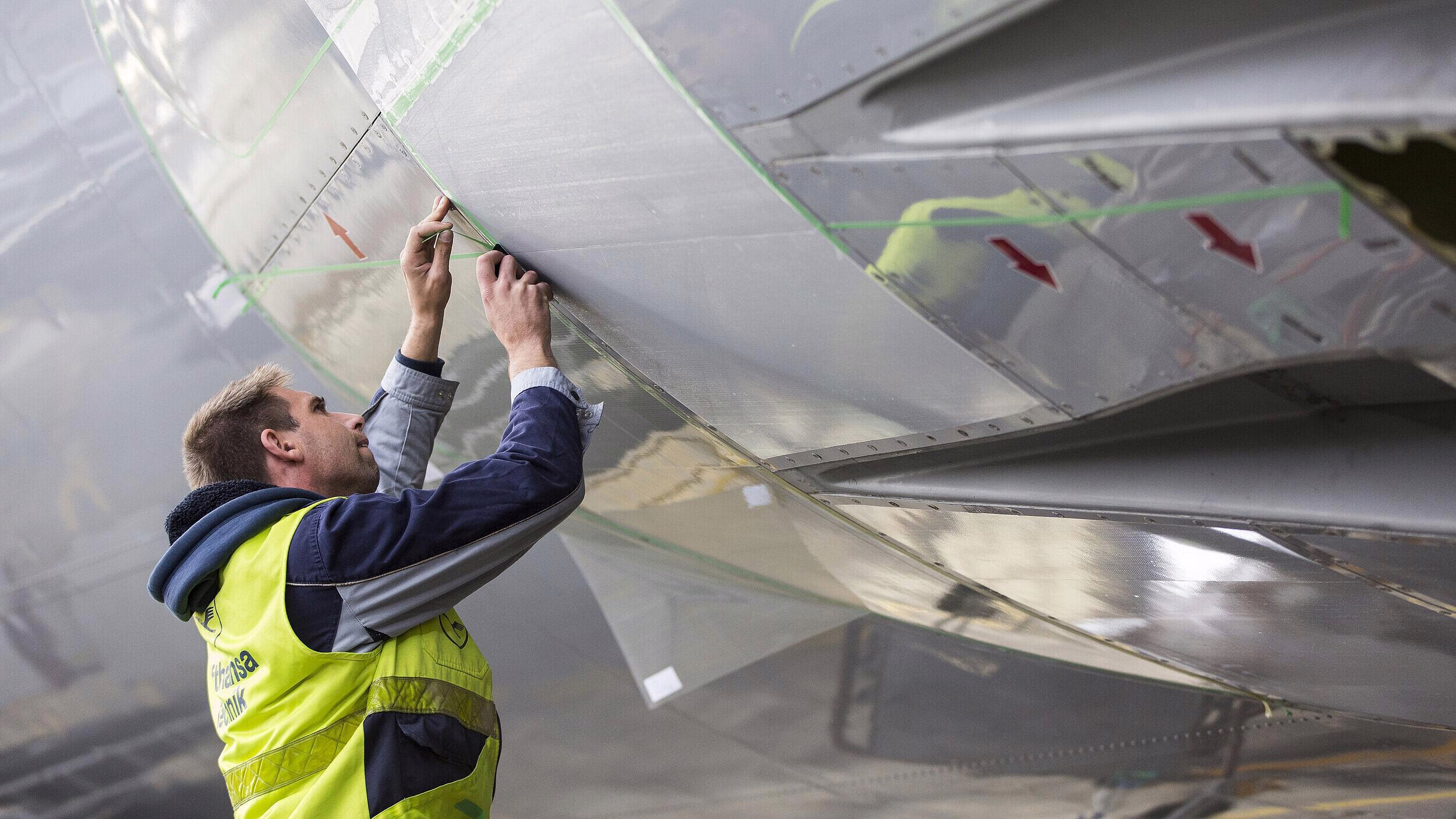 ITA Airways Employs AI to Cut Fuel Use and Emissions