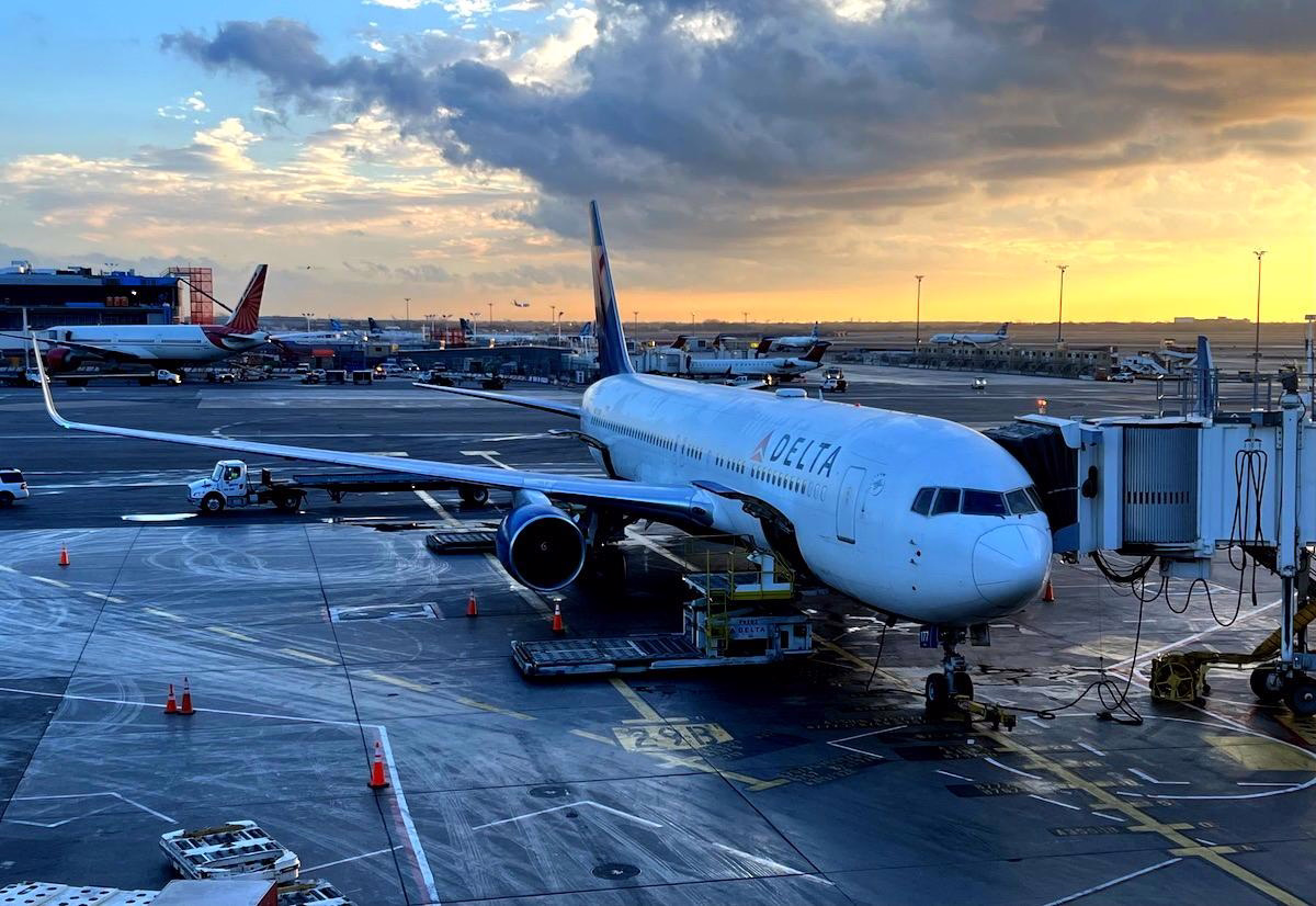 Comparing Widebody Fleets of Delta, American, and United Airlines