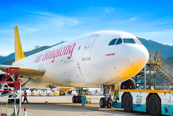 Cathay Group to Lease Airbus A330P2F Aircraft