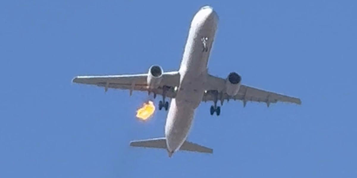 Mechanics Describe Las Vegas Flight Landing with Smoking Engine as Smooth