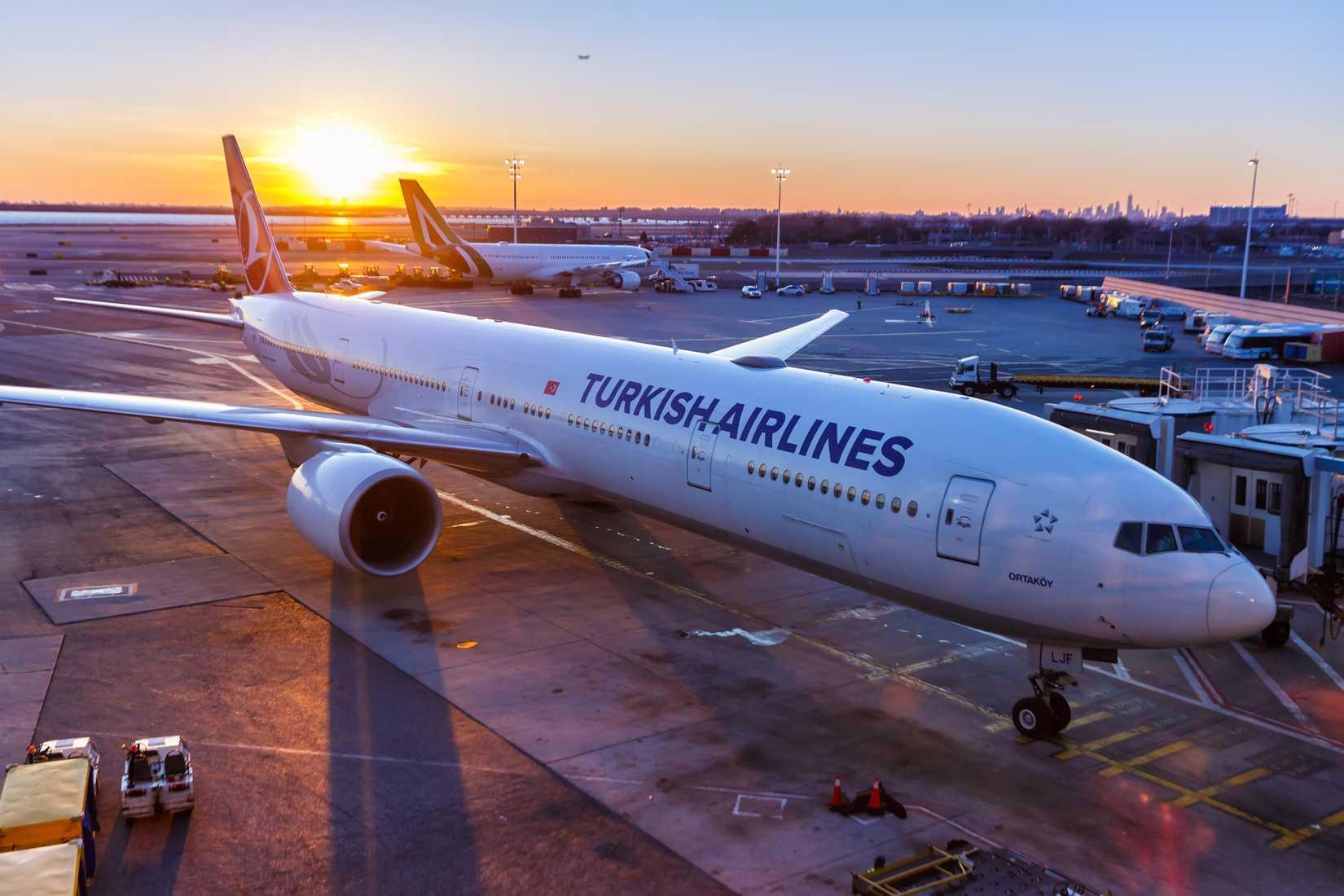 Turkish Airlines Explores Acquisitions in Asia and Latin America
