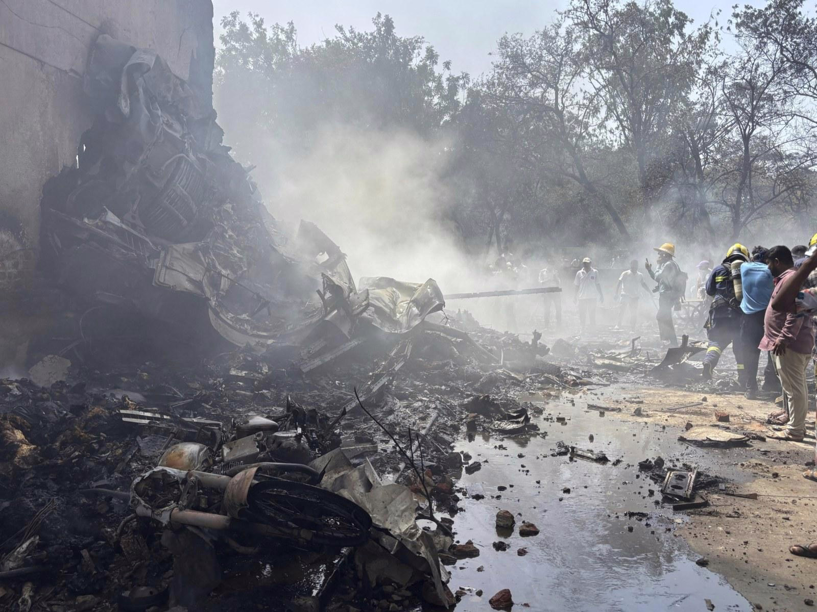 Investigators Examine Engine Fuel Control Switch in Air India Flight 171 Crash