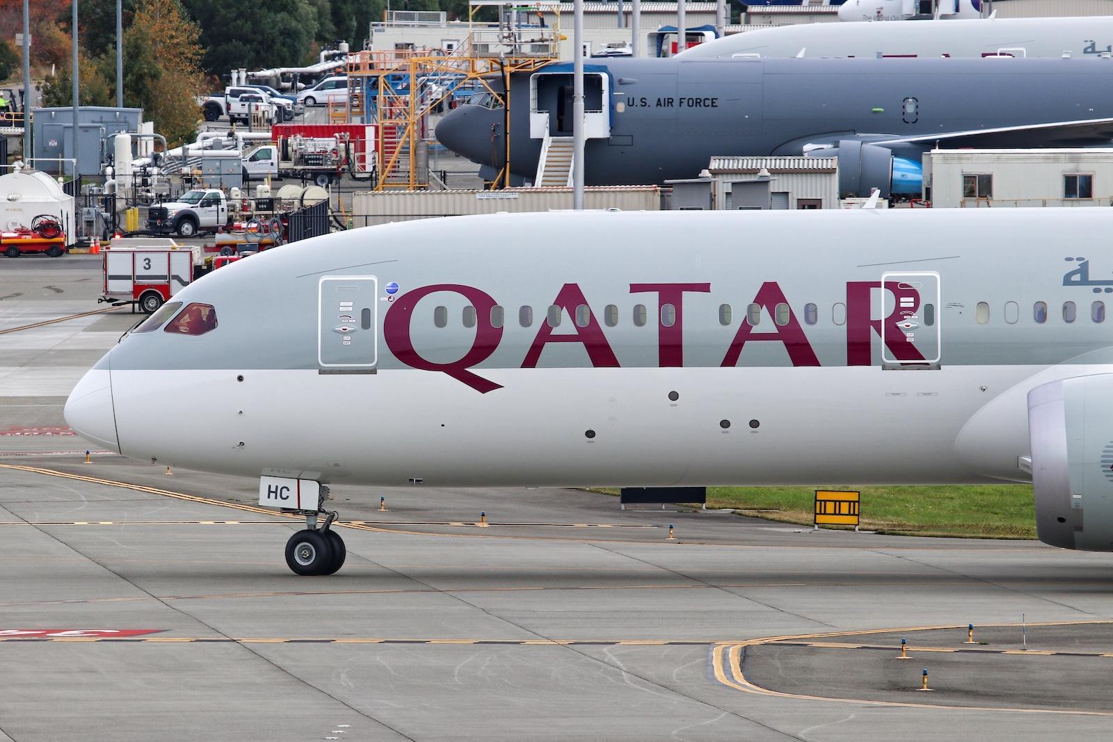 Qatar Signs $96 Billion Deal to Purchase Boeing Aircraft