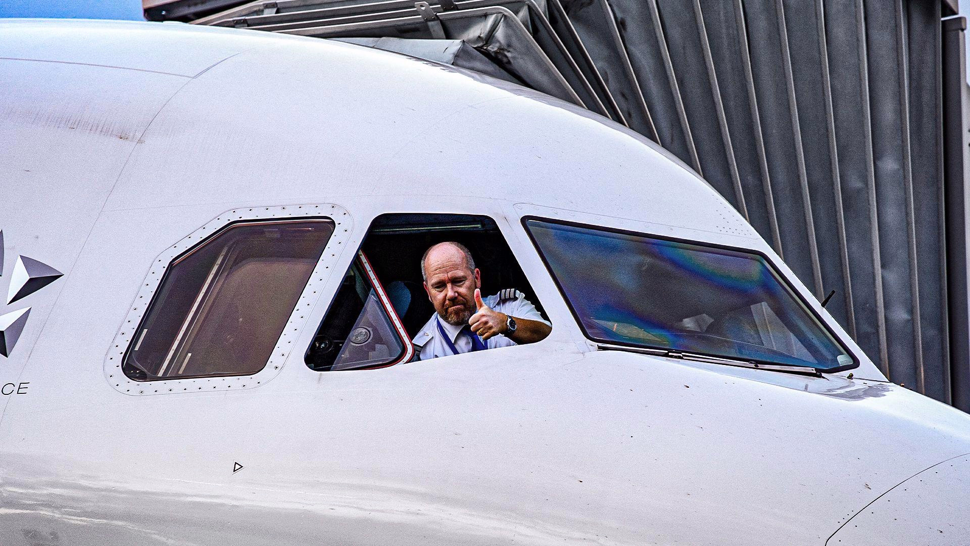 Pilots' Union Warns of Engine Shutdown Risk in Airbus Aircraft