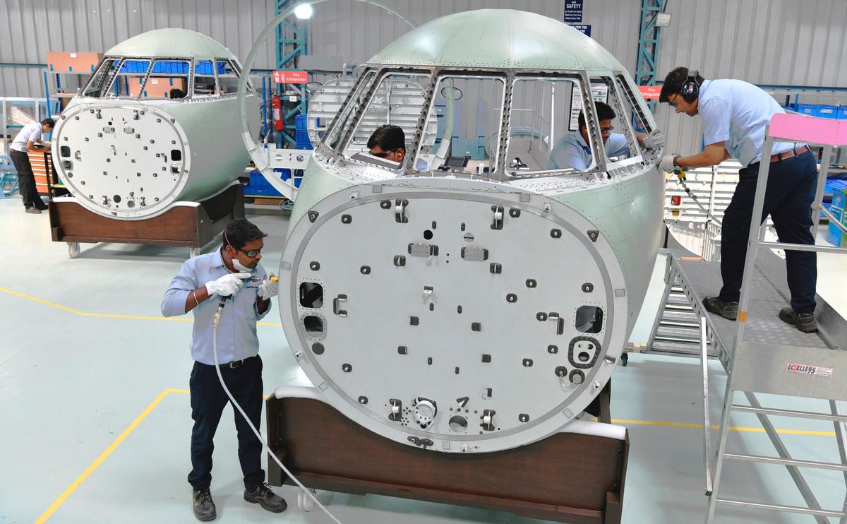 Dassault Aviation and Reliance Group to Manufacture Falcon 2000 Jets in India