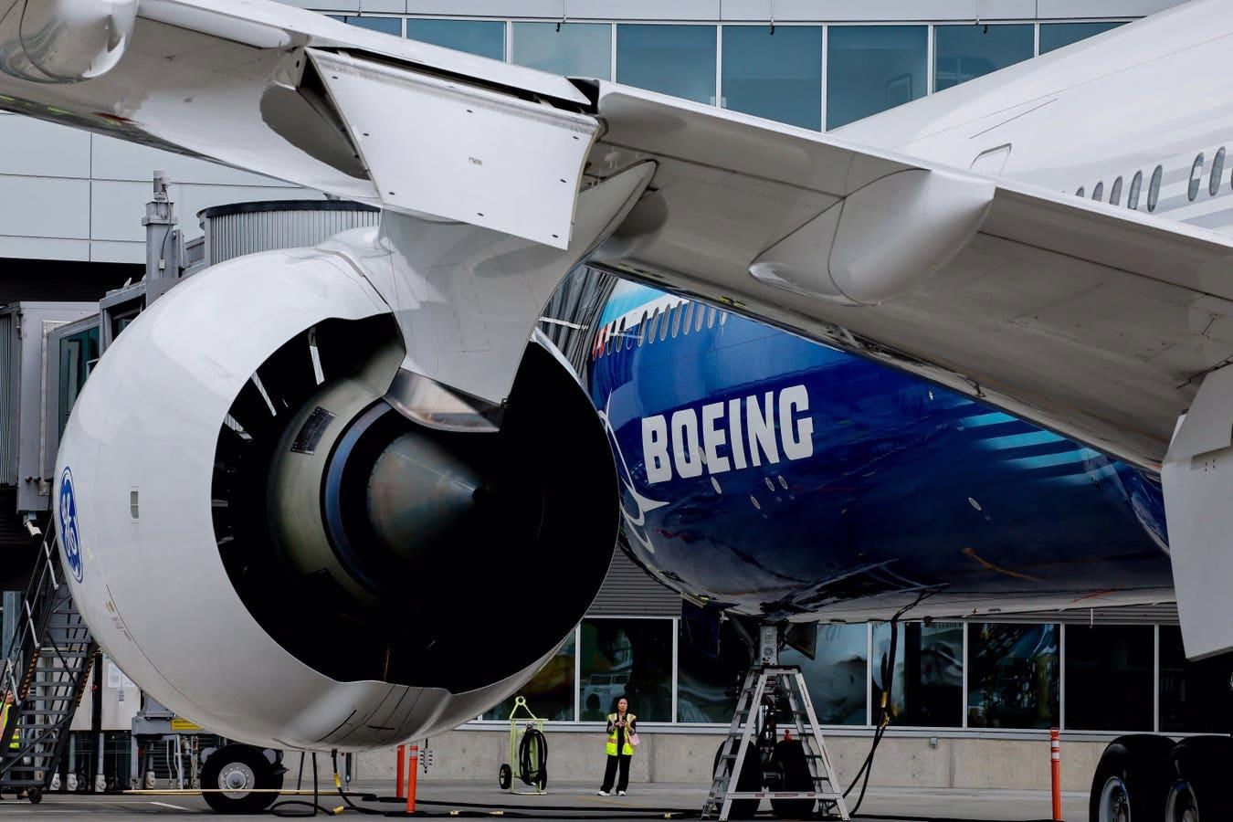 Boeing 777X Test Fleet Grounded After Part Failure on Hawaii Flight