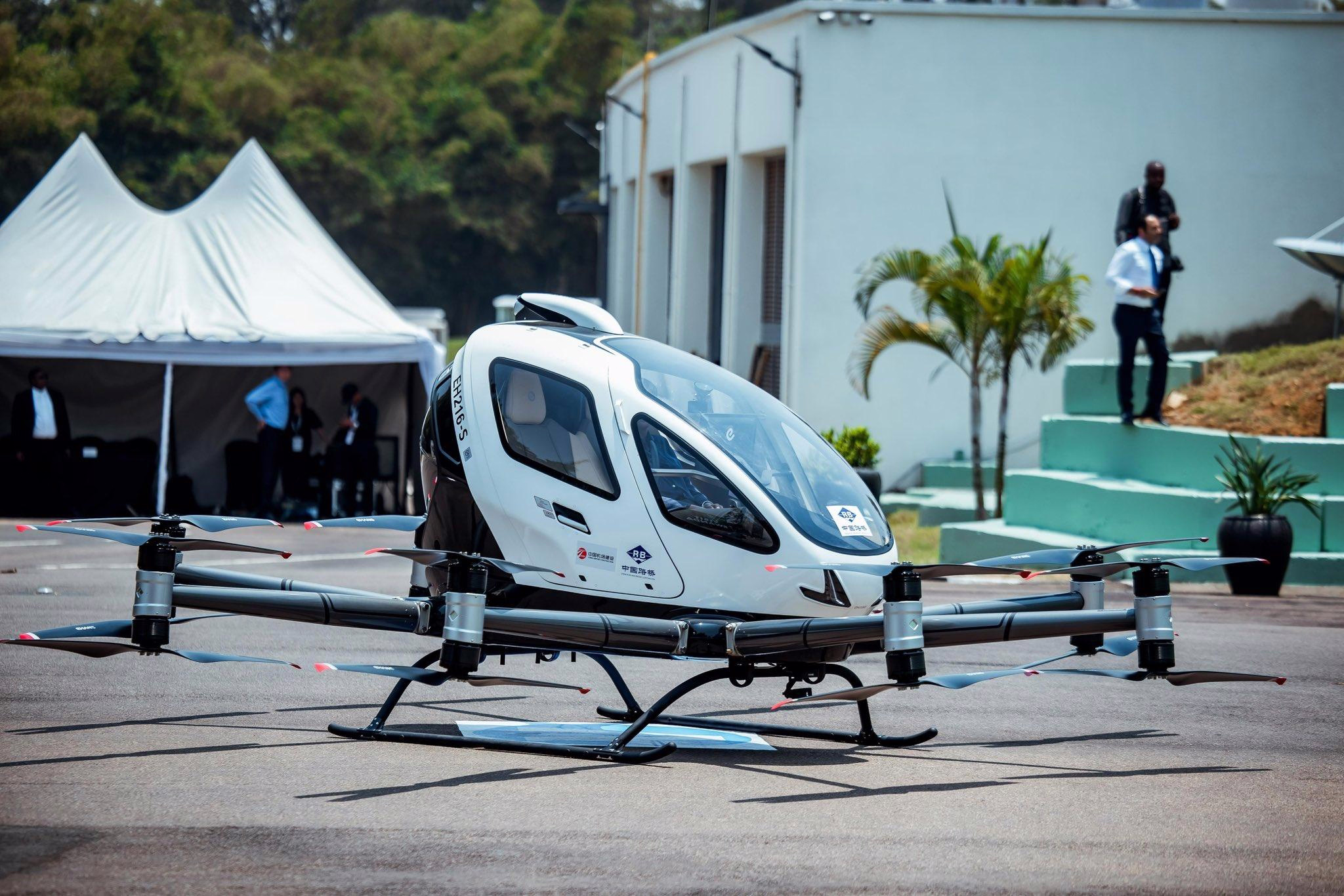 Kagame Attends Launch of Autonomous Electric Air Taxi