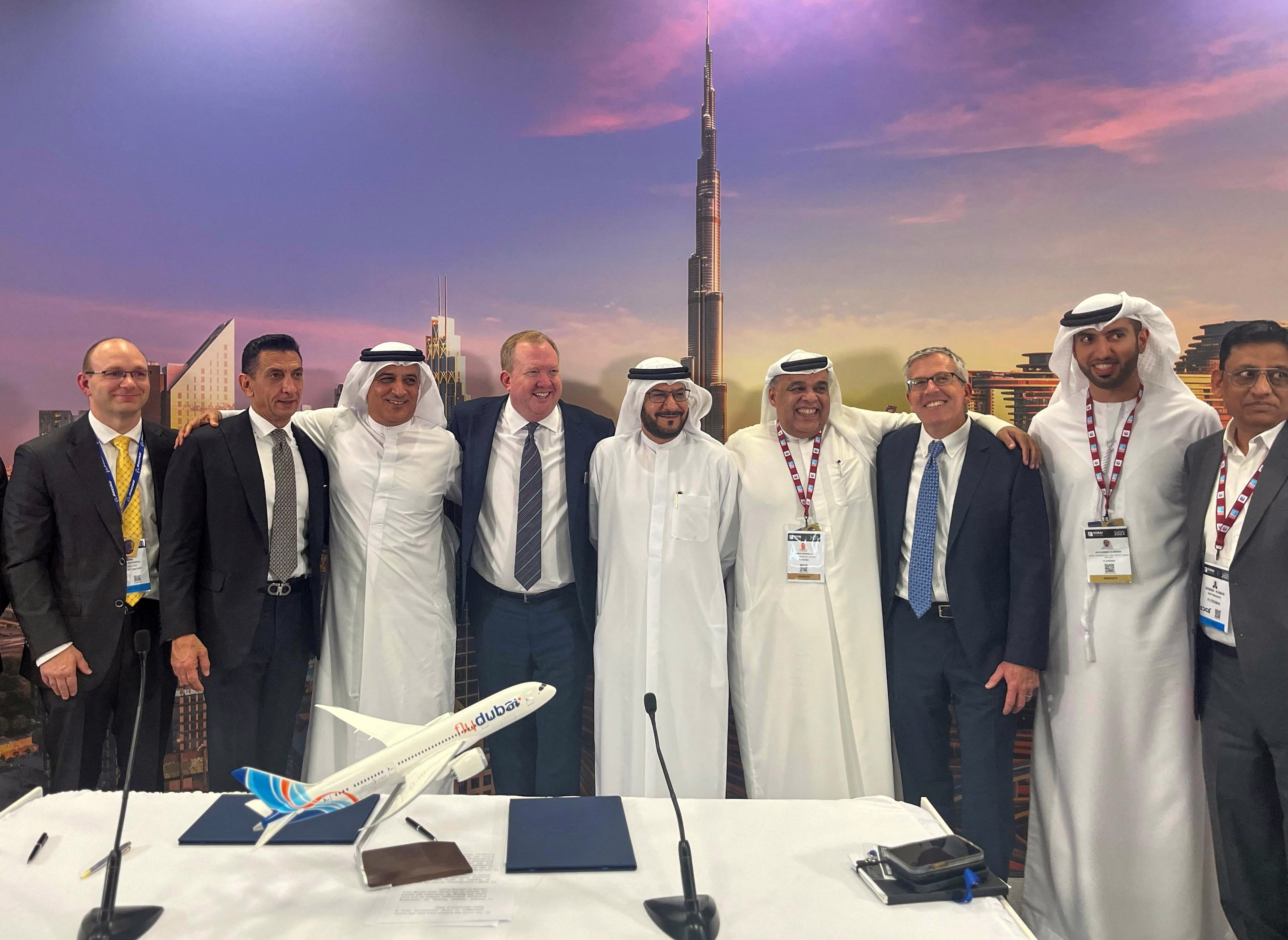 Deal Talks Intensify Before Dubai Airshow Amid 777X Delay, Says Tim Clark