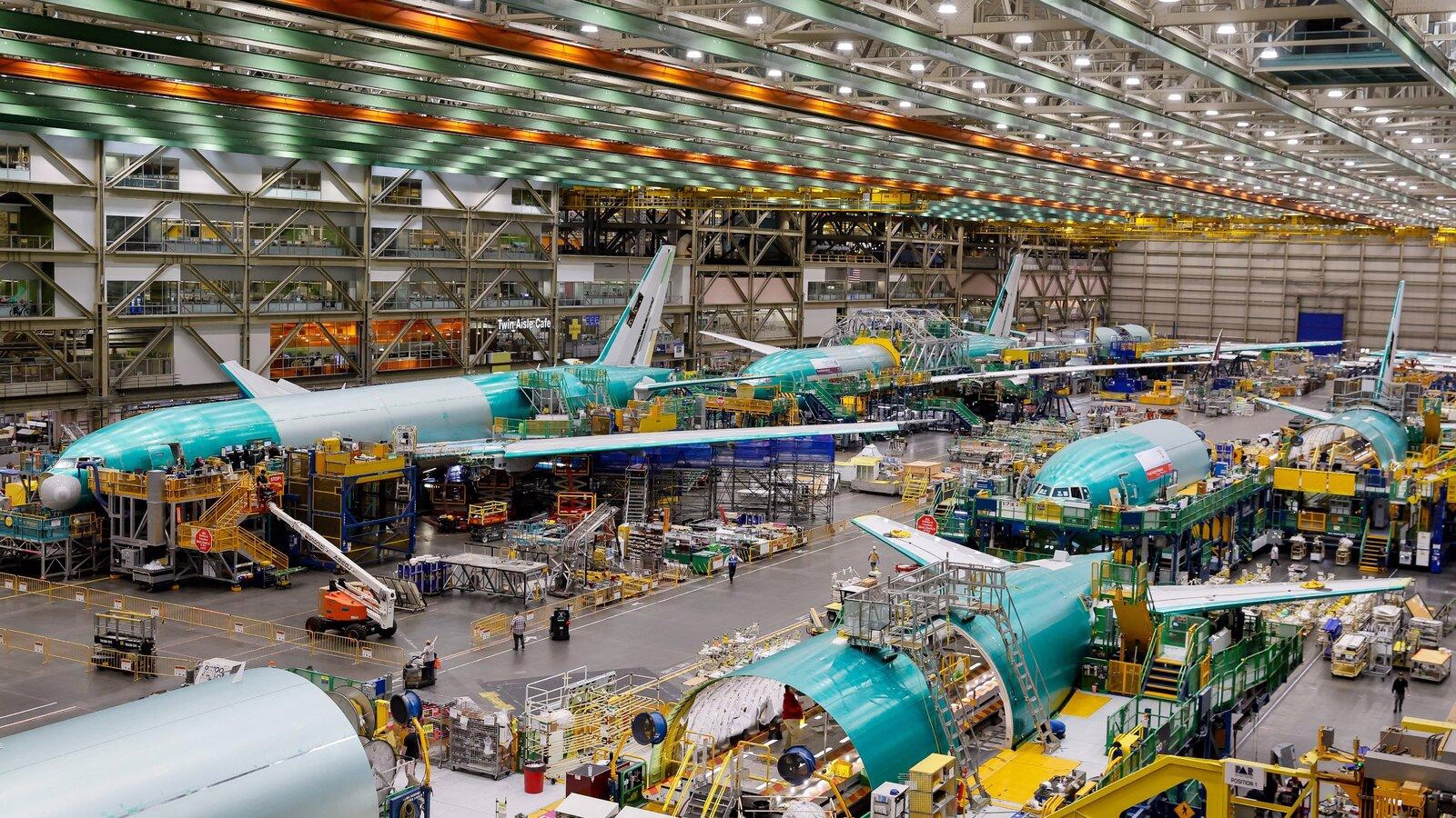 Five Commercial Aircraft Programs Canceled by Boeing and Airbus