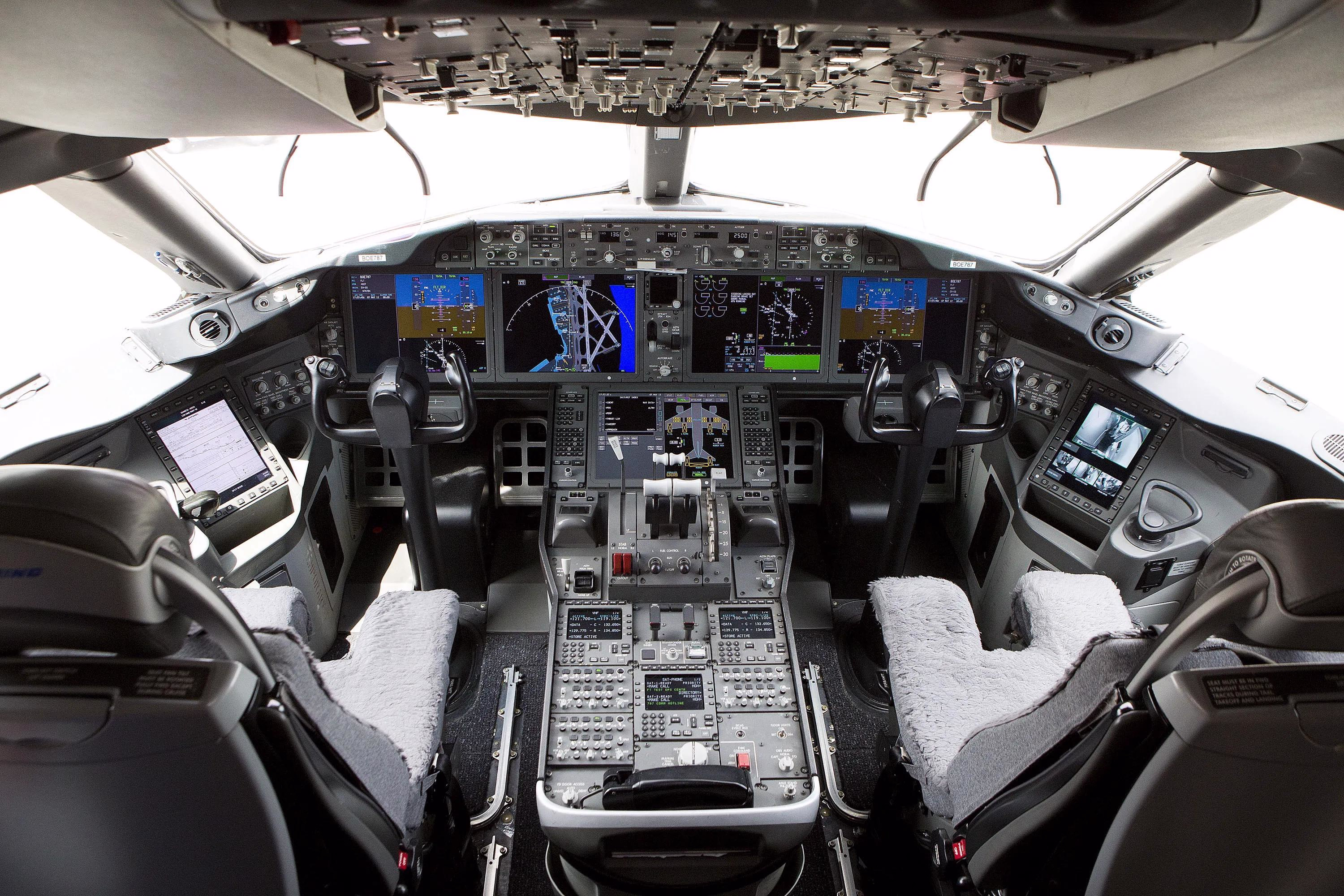 IAG Expected to Order 30 Boeing 787 Dreamliners, Bloomberg Reports