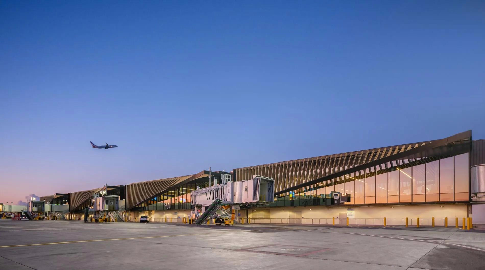 LaGuardia Terminal B Introduces Robotics Pilot Program