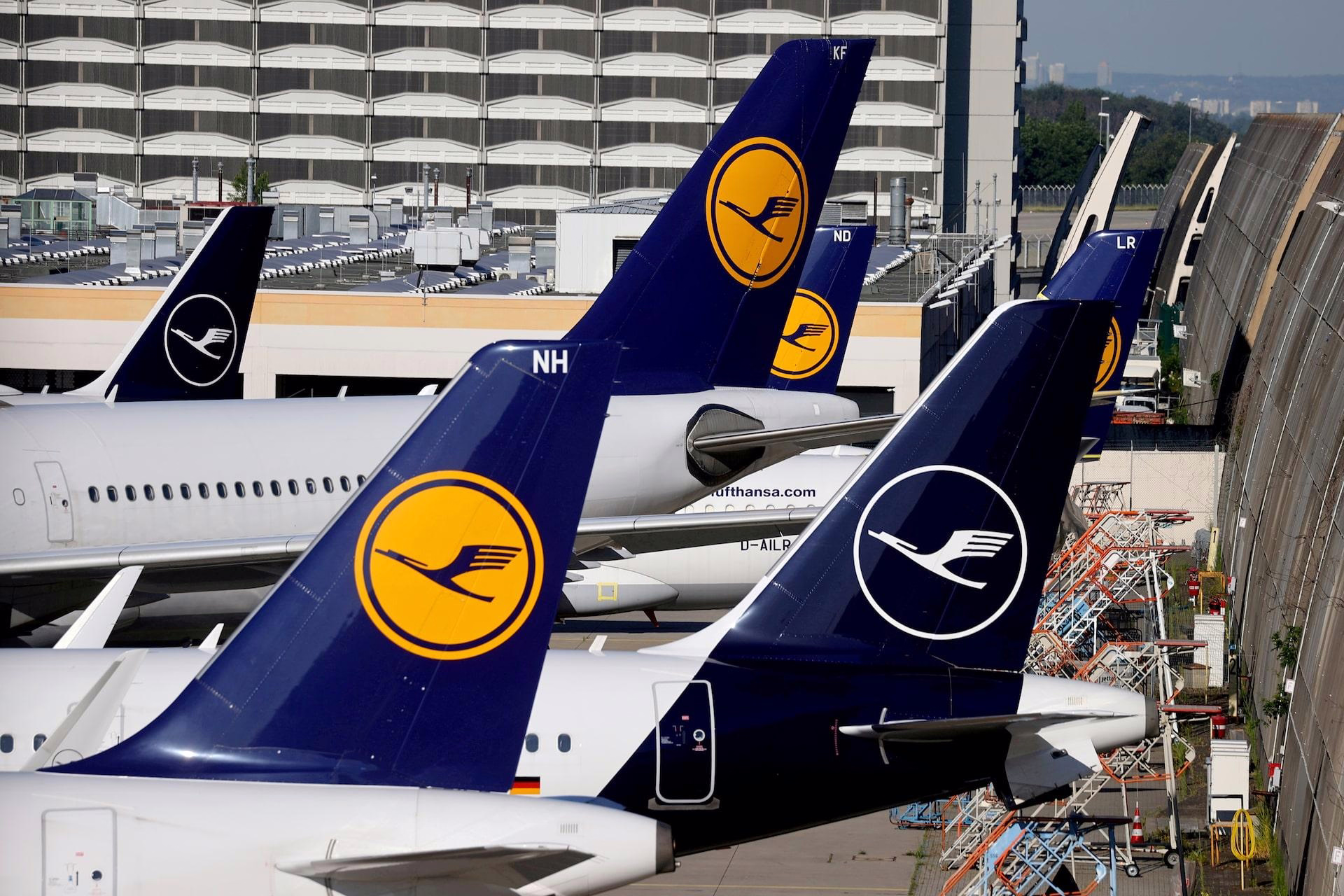 Lufthansa Orders 10 Airbus and 10 Boeing Long-Haul Aircraft