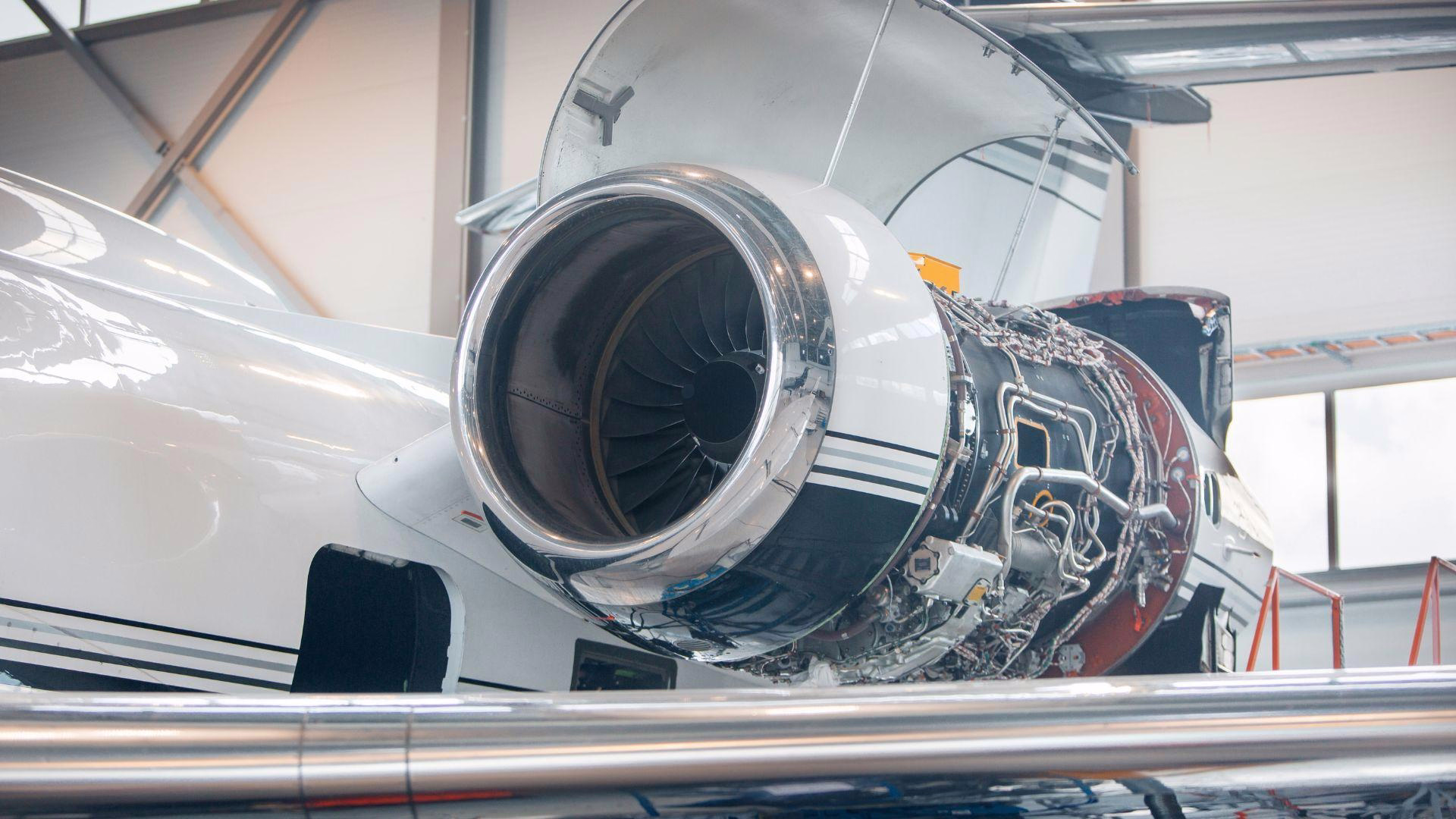 What Is the Average Lifespan of a Jet Engine?