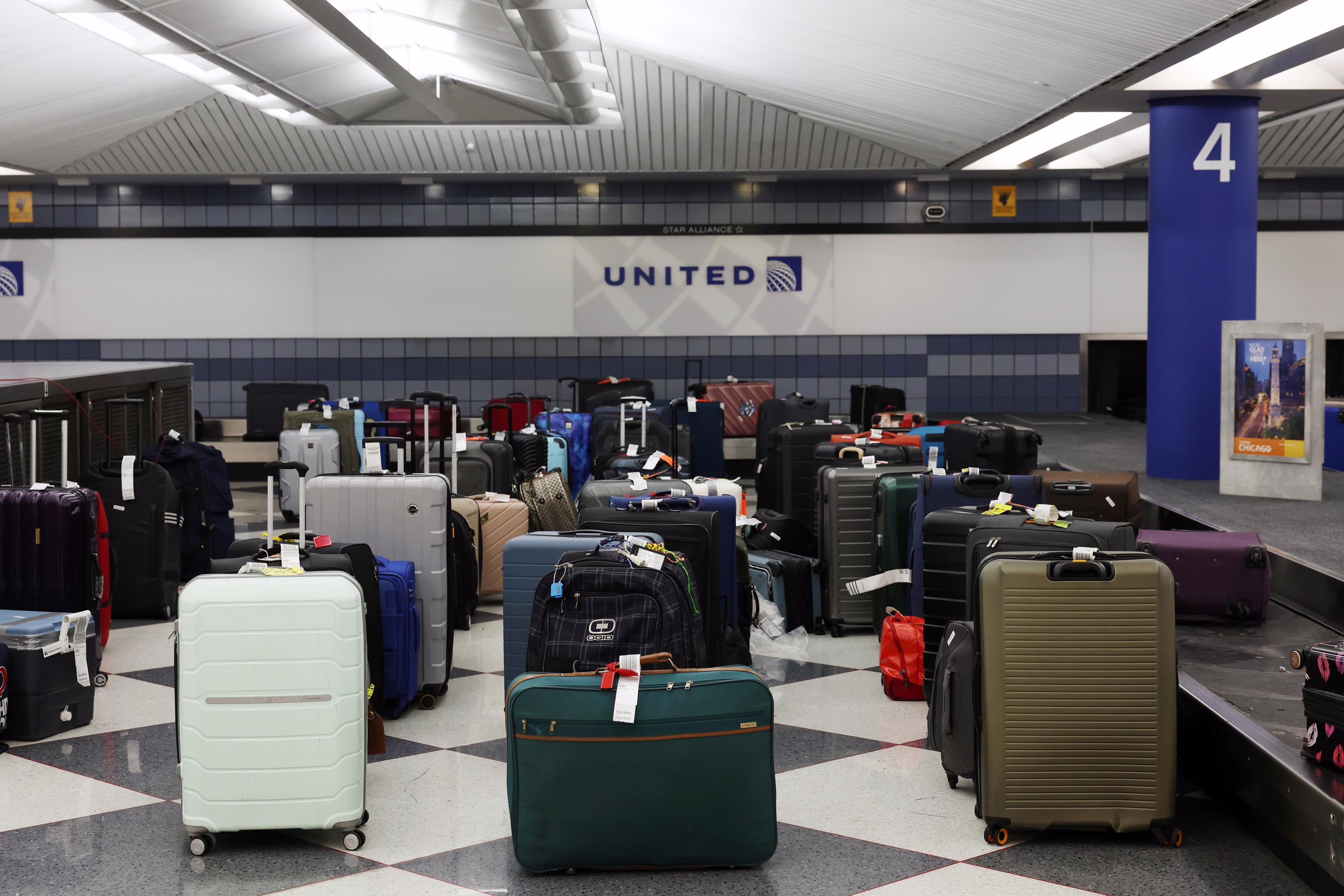 United Airlines Trials Home Bag Collection Service at Chicago O’Hare