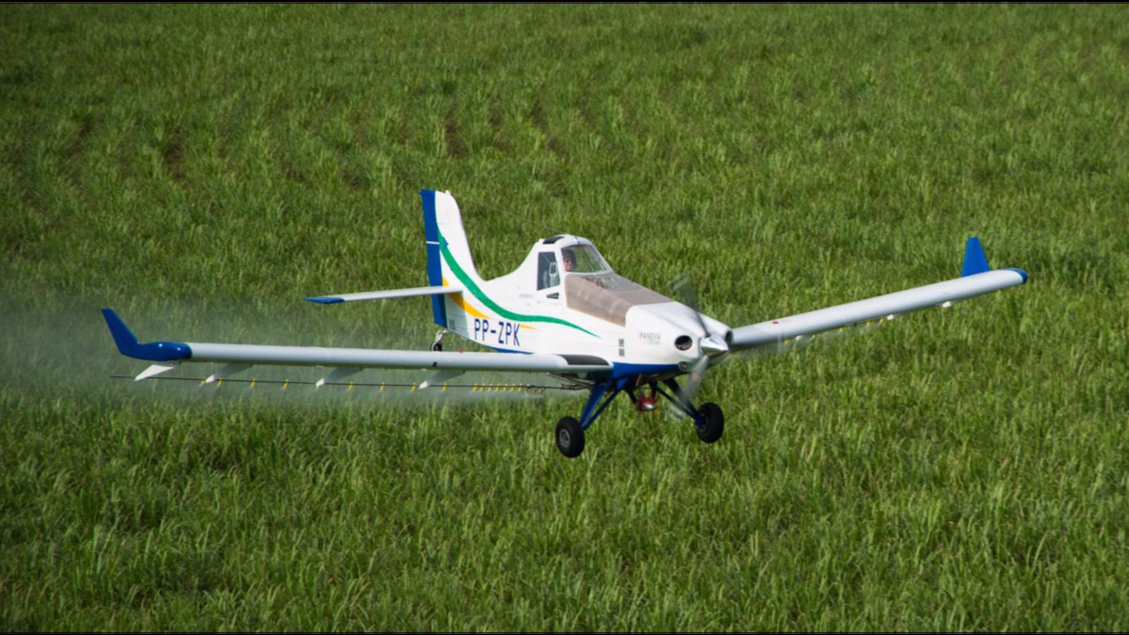 Embraer Marks Major Delivery of Ipanema Cropdusters
