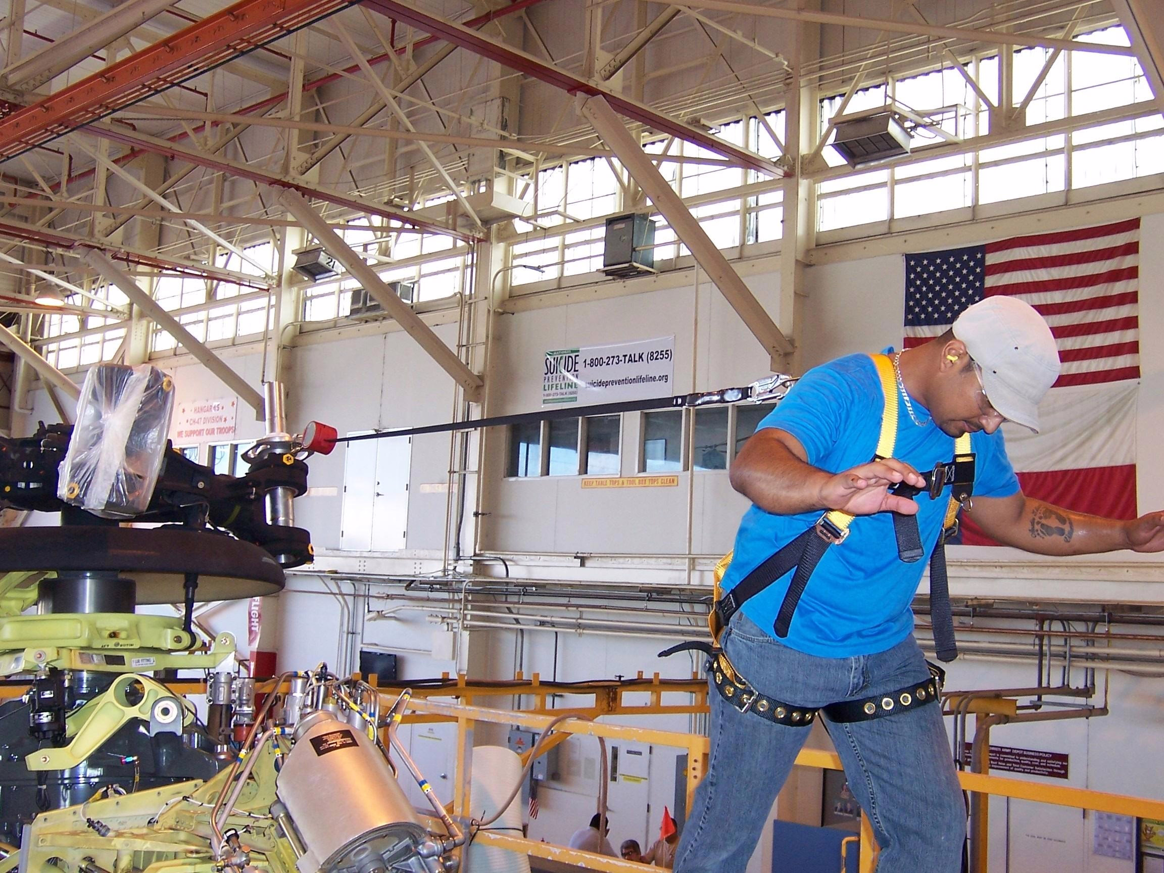 Fall Protection for Aircraft Maintenance in Extreme Cold