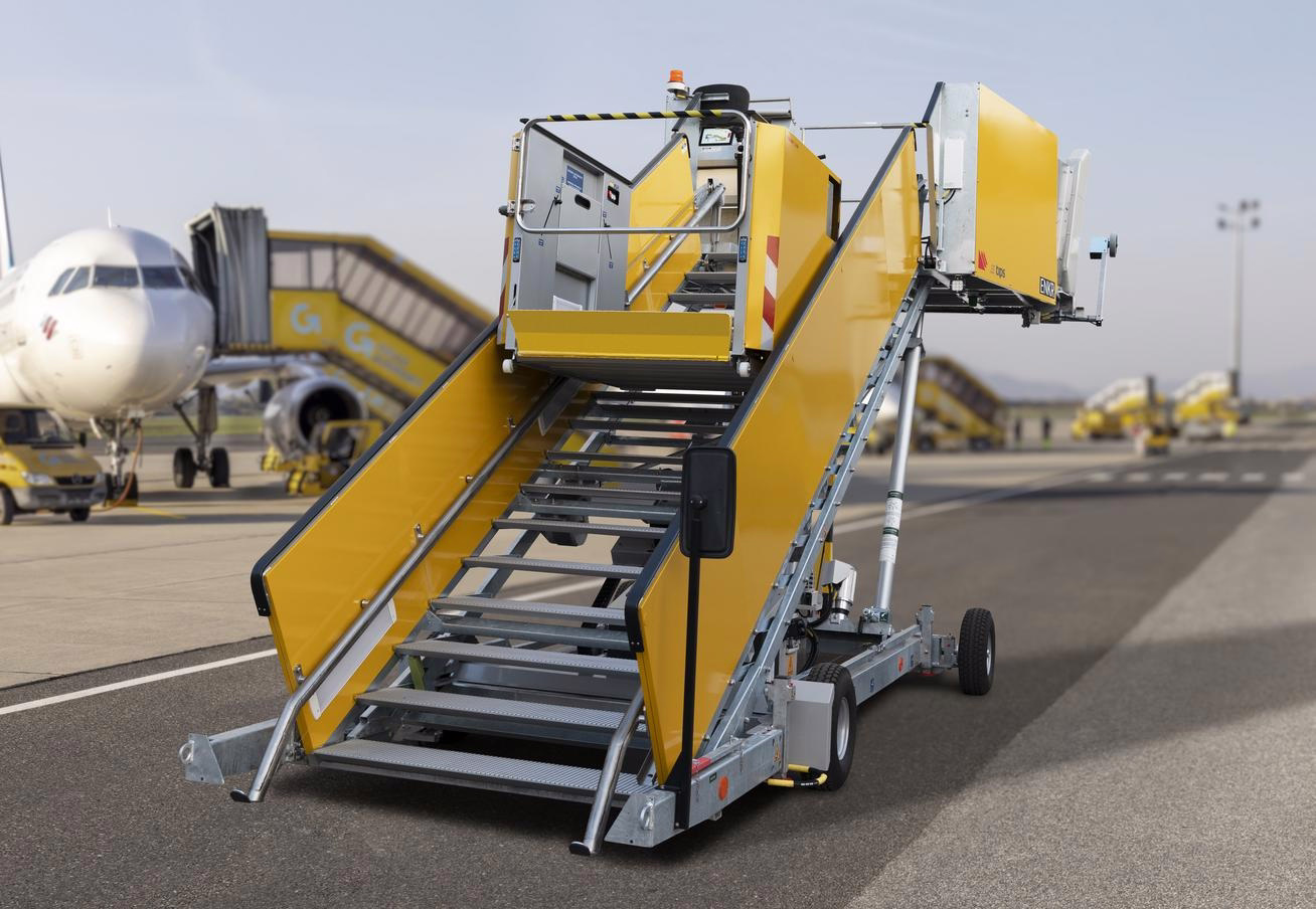 Flux Power and Averest Present Energy Management Solutions at GSE Expo